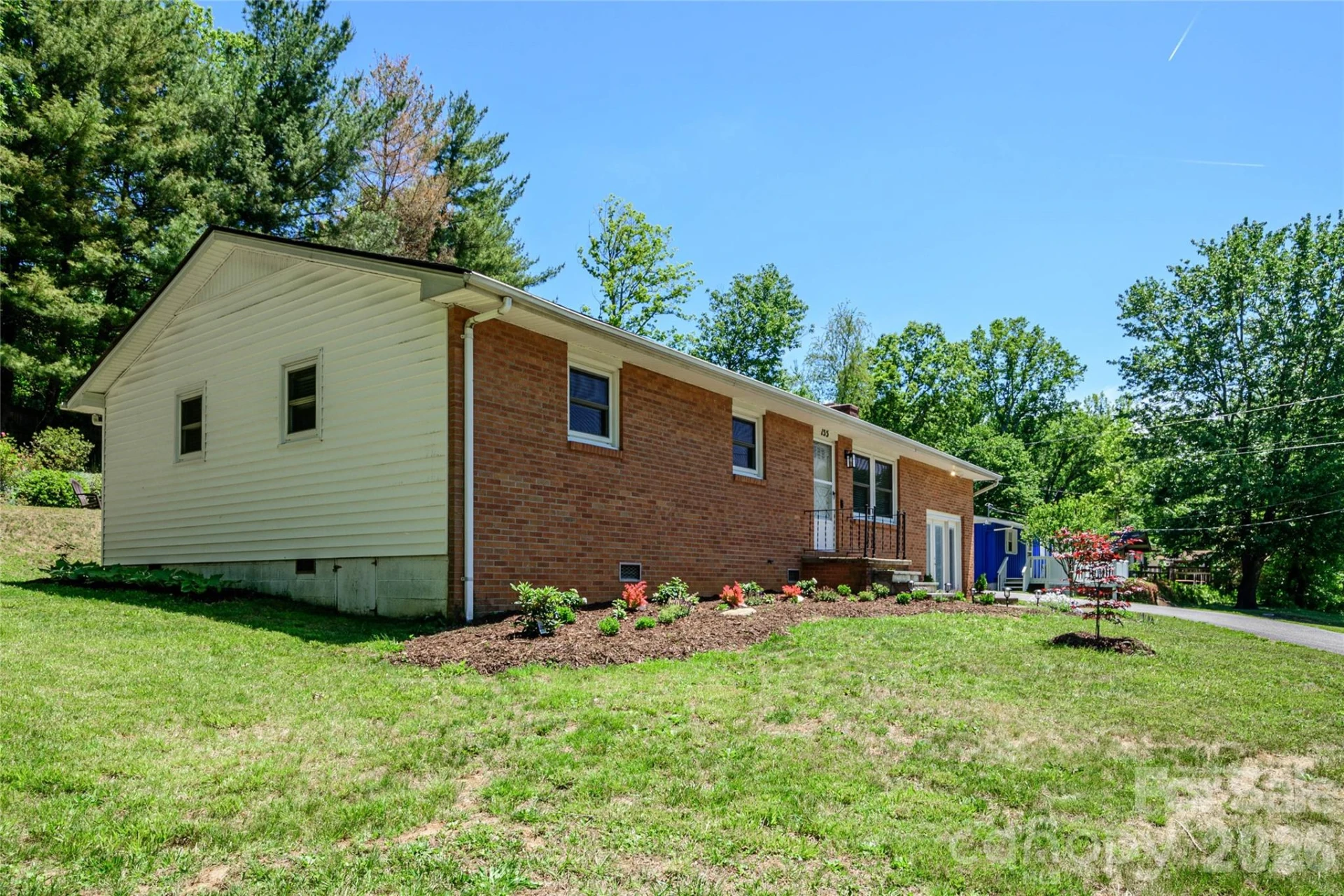 155 Chestnut Place - Photo 44