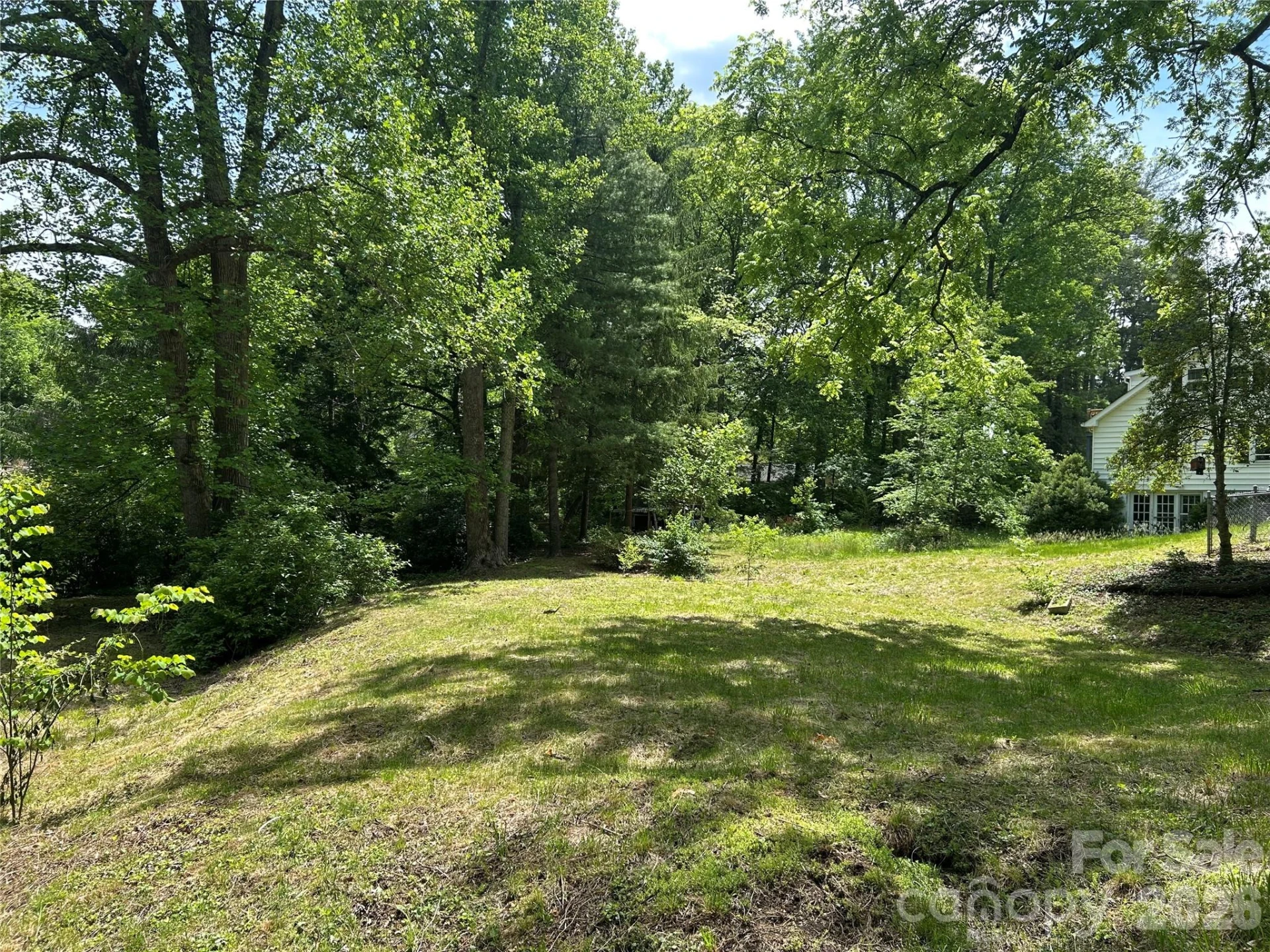28 Pinecrest Drive - Photo 16