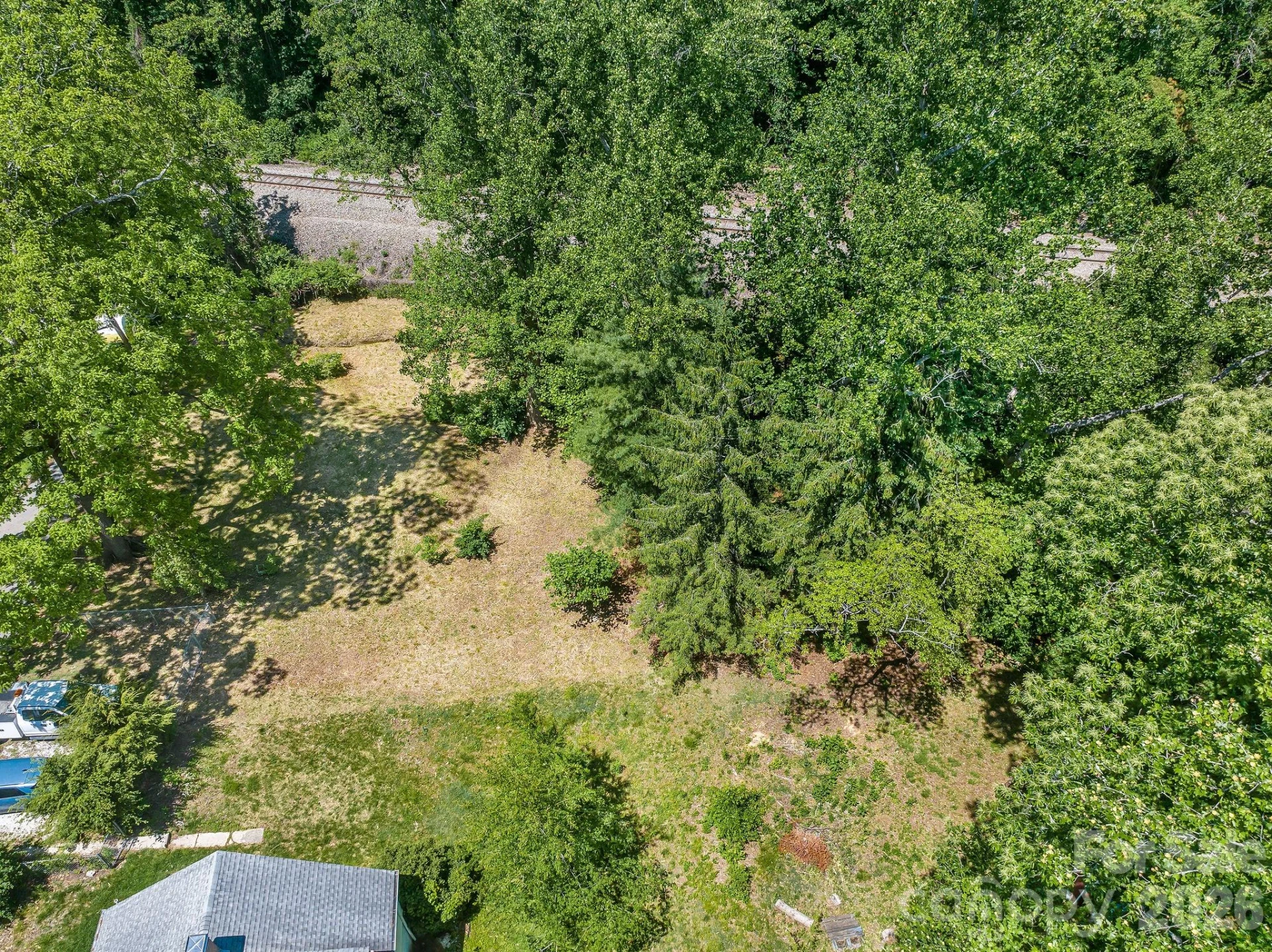 28 Pinecrest Drive - Photo 4