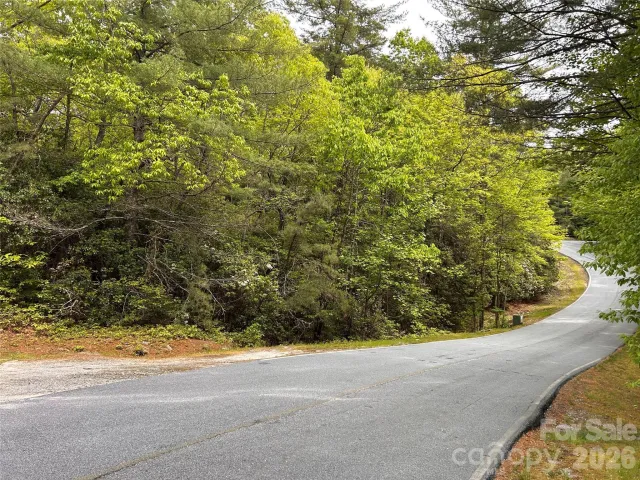 1054 Hawk Mountain Road, Lake Toxaway, NC, 28747
