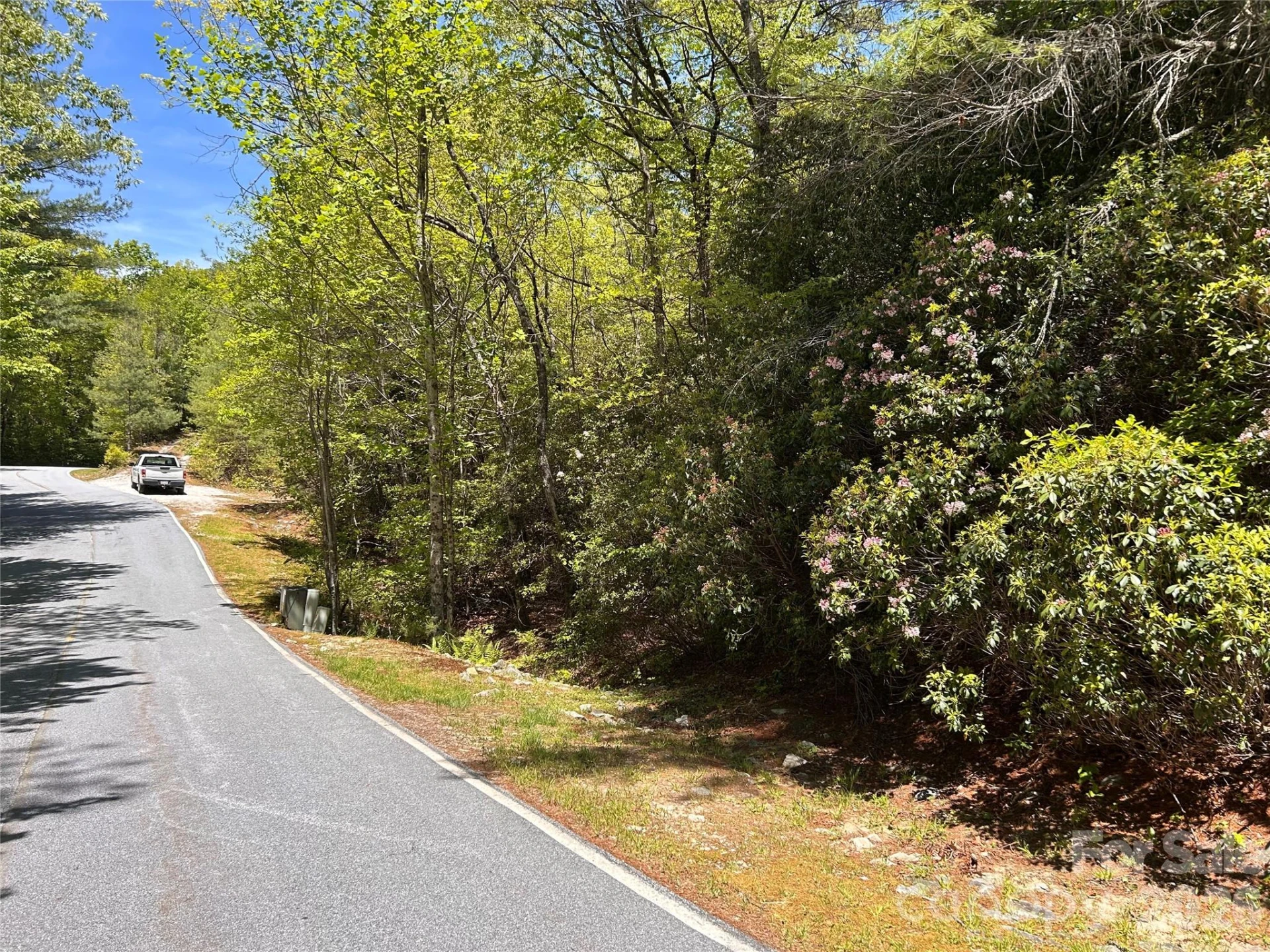 1054 Hawk Mountain Road - Photo 14