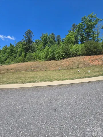 61 Westside Village Road, Fairview, NC, 28730