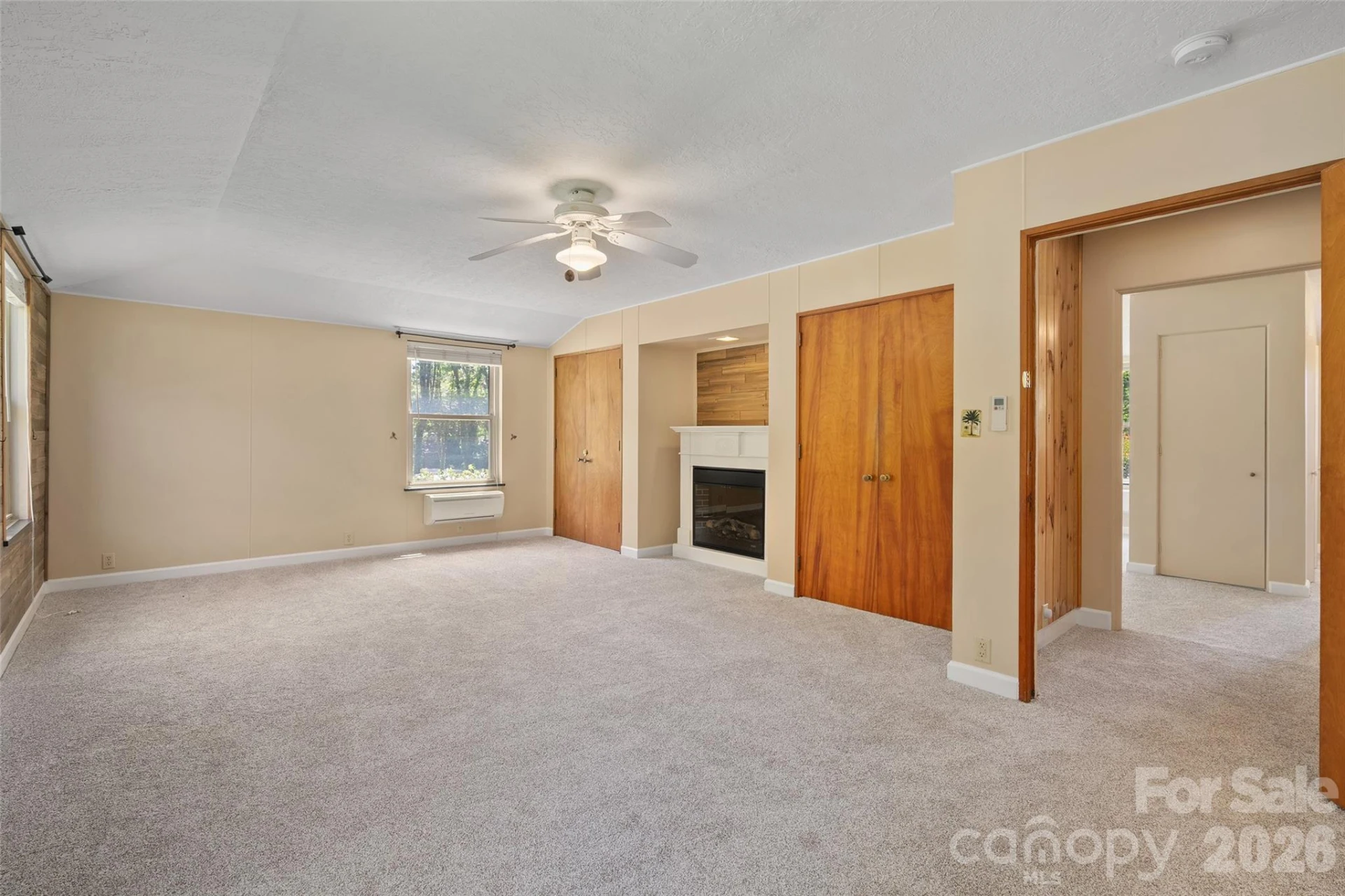 142 Country Club Drive - Photo 23