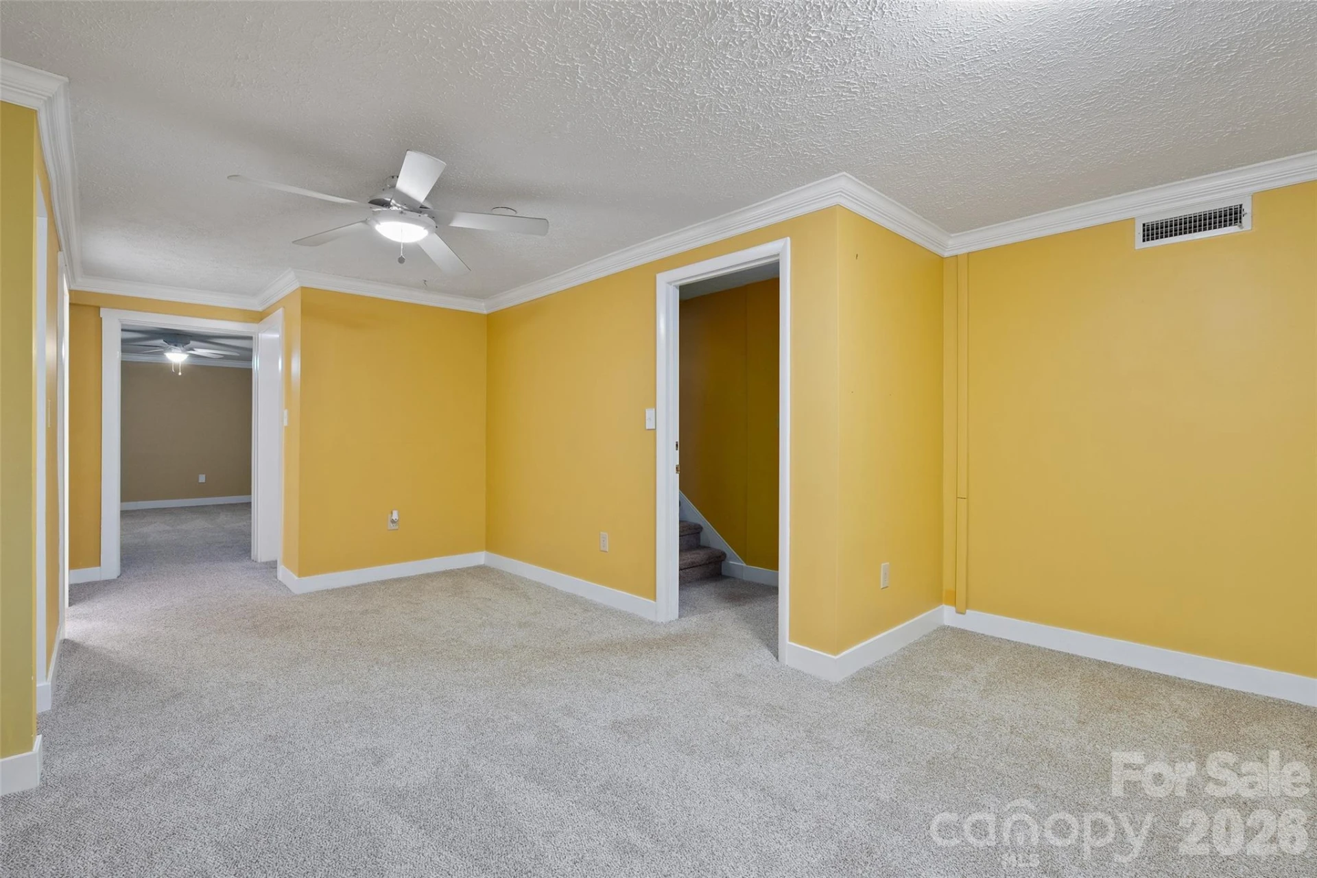 142 Country Club Drive - Photo 31