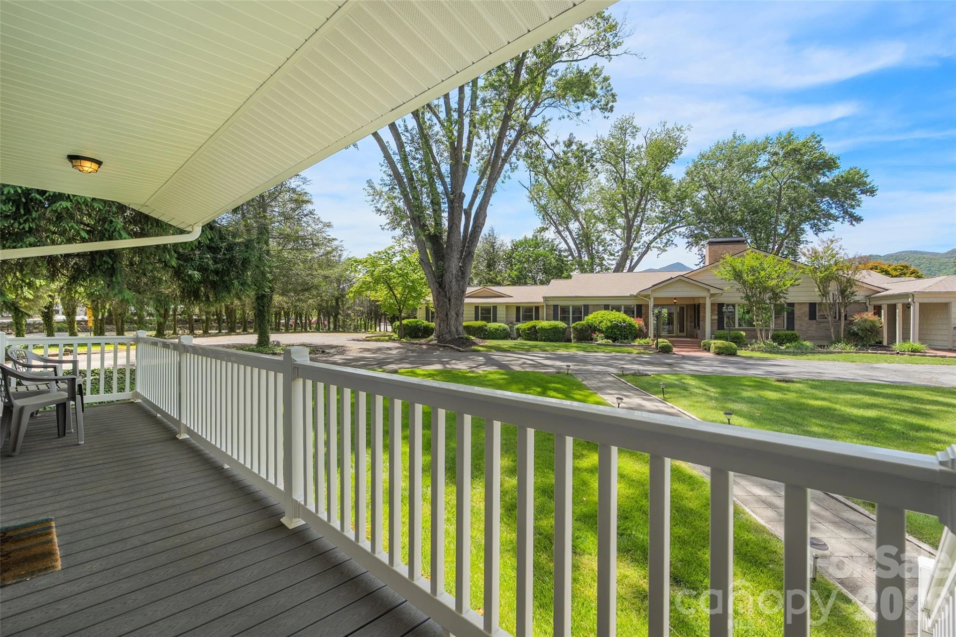 142 Country Club Drive - Photo 38
