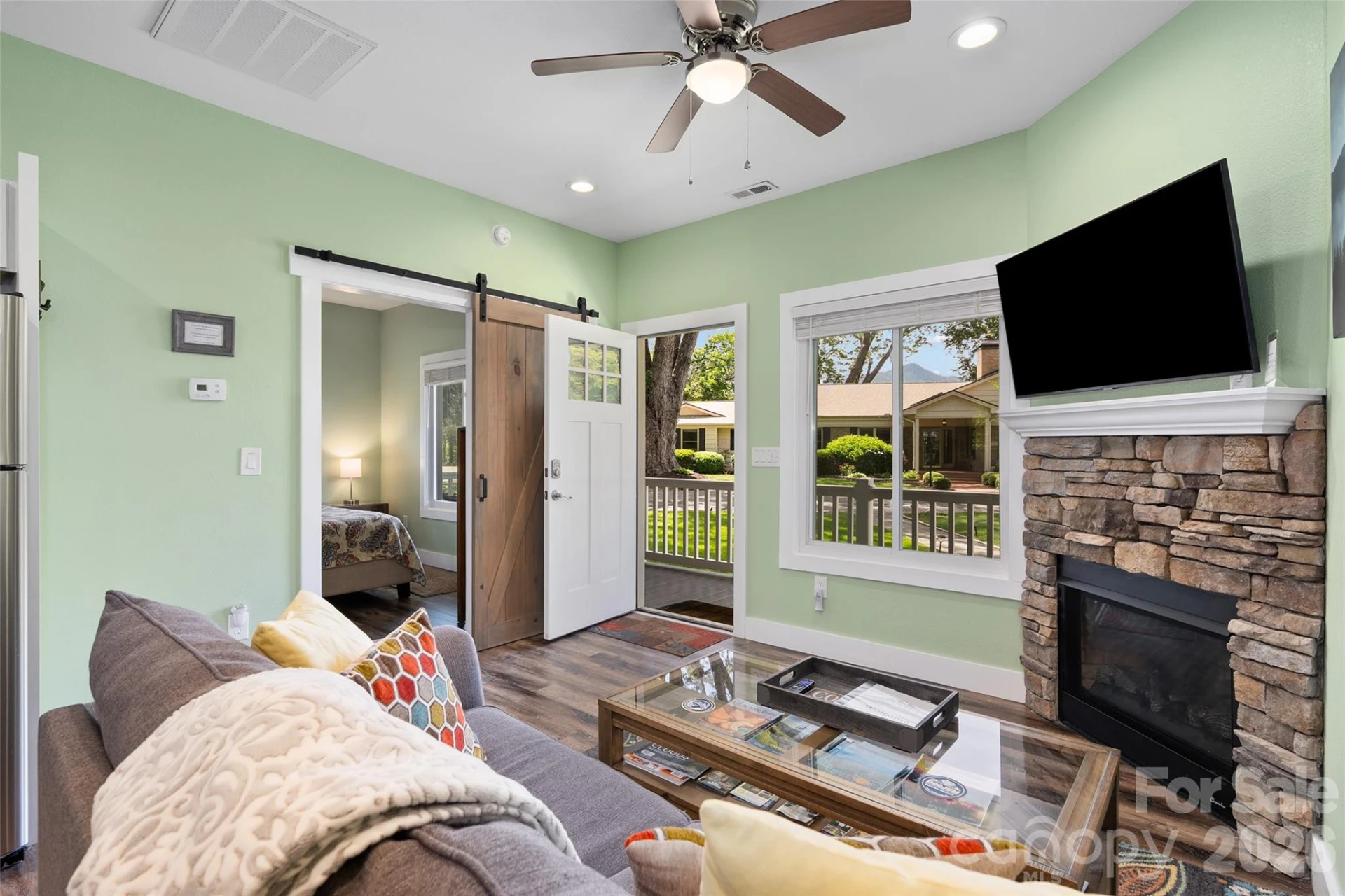 142 Country Club Drive - Photo 39