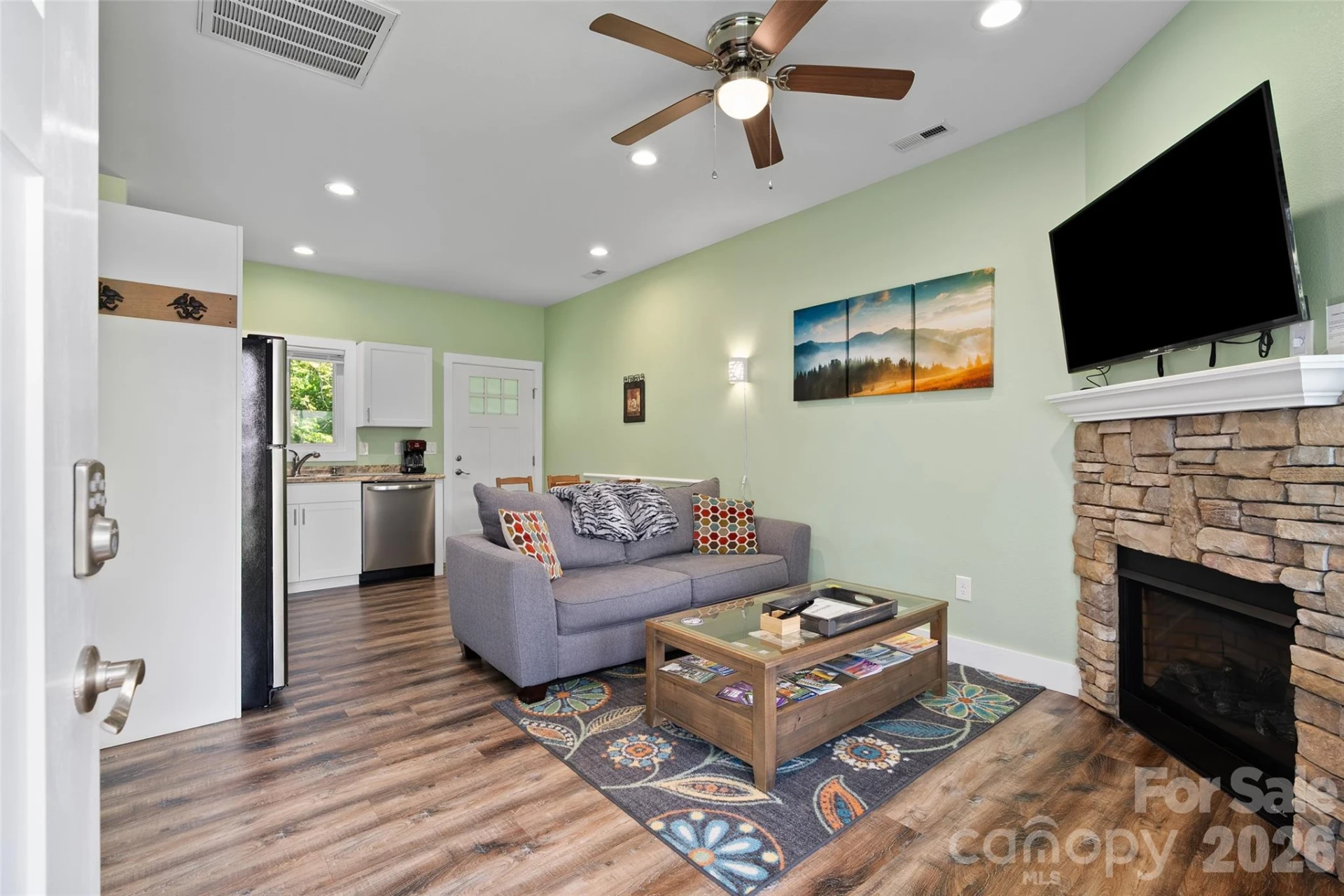 142 Country Club Drive - Photo 42