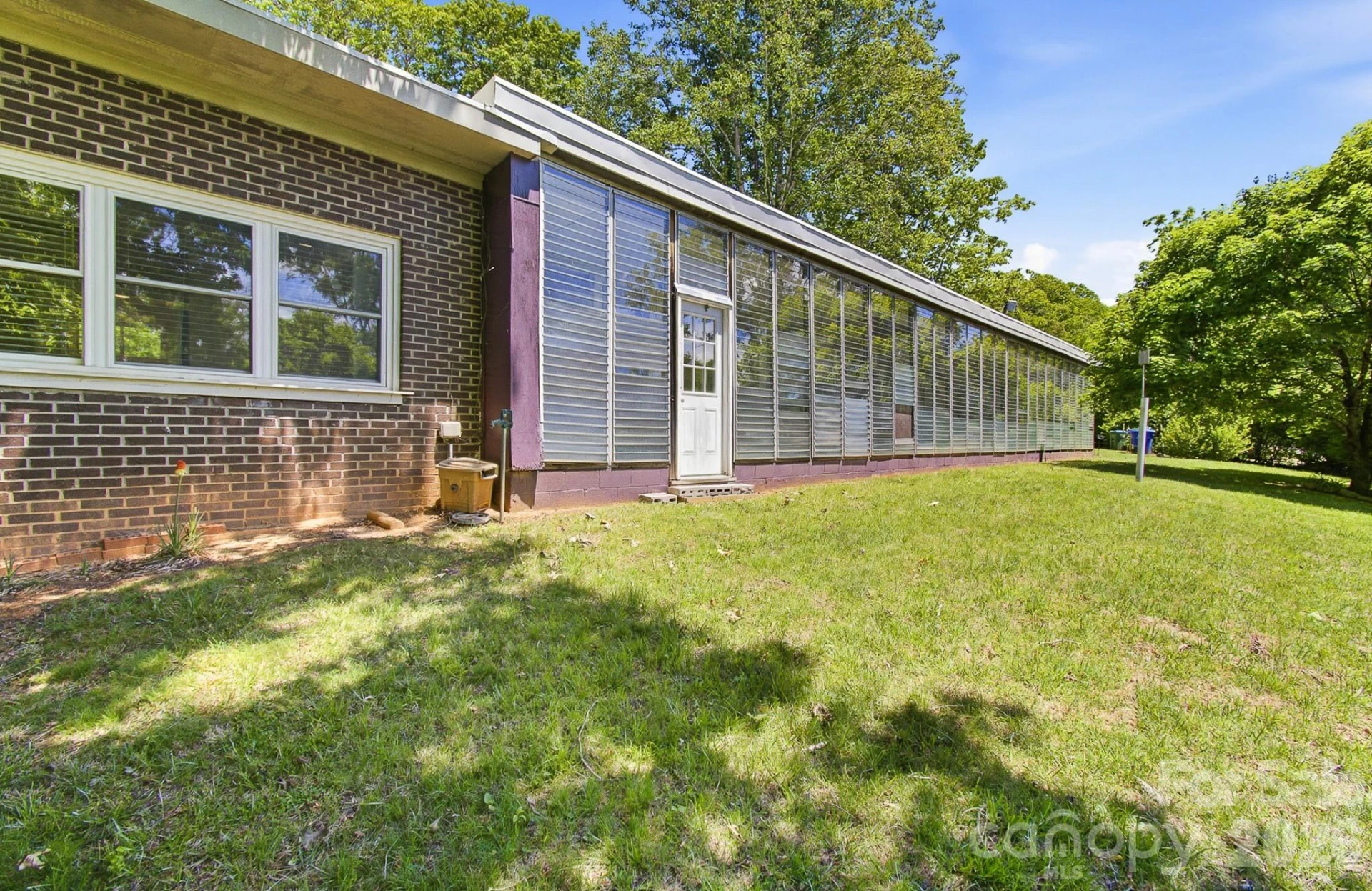 20 Reed Road - Photo 4
