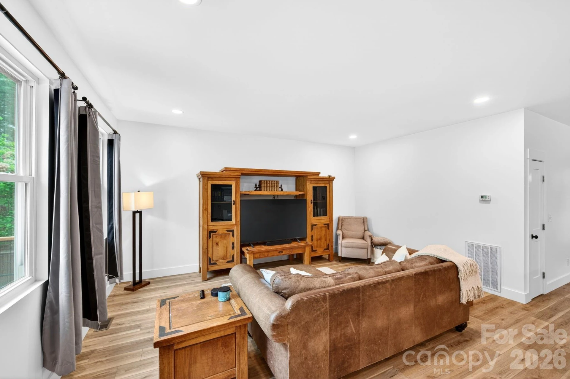 116 Arnold Road - Photo 3