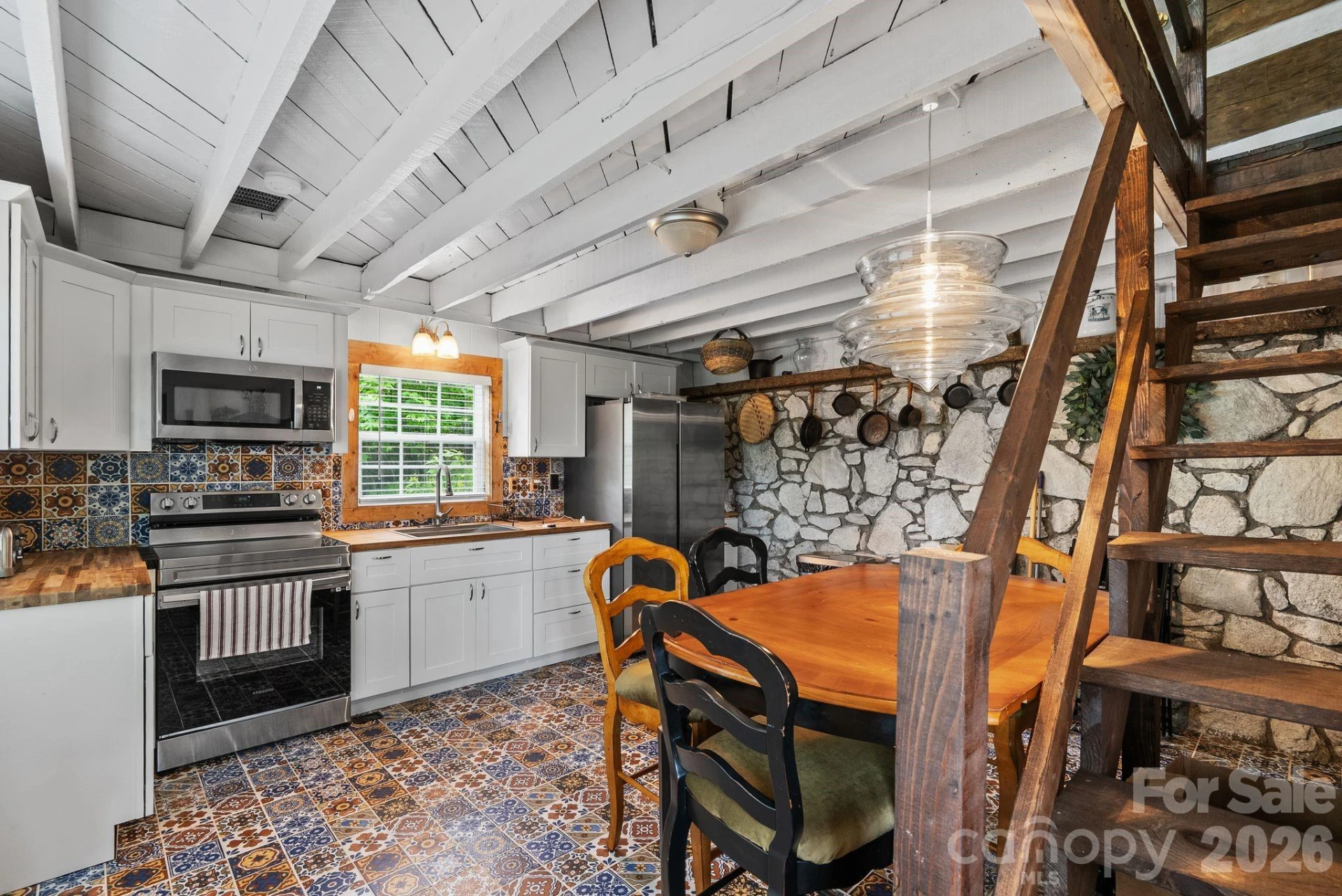 285 Glenaire Drive - Photo 9