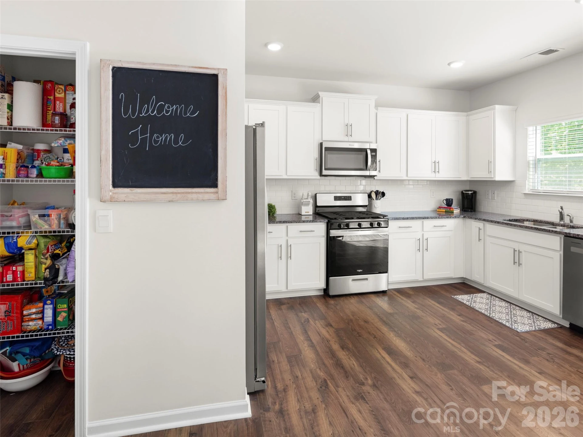 734 Fountain Park Boulevard - Photo 10