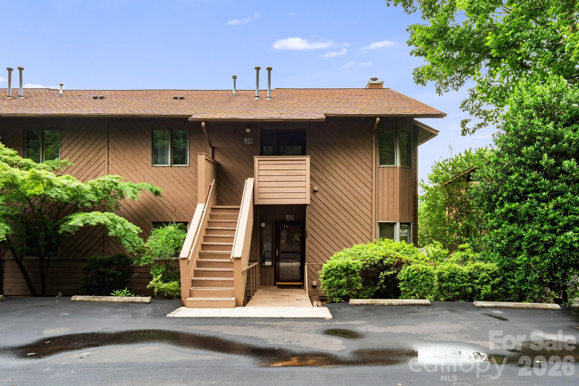 305 Piney Mountain Drive #J2