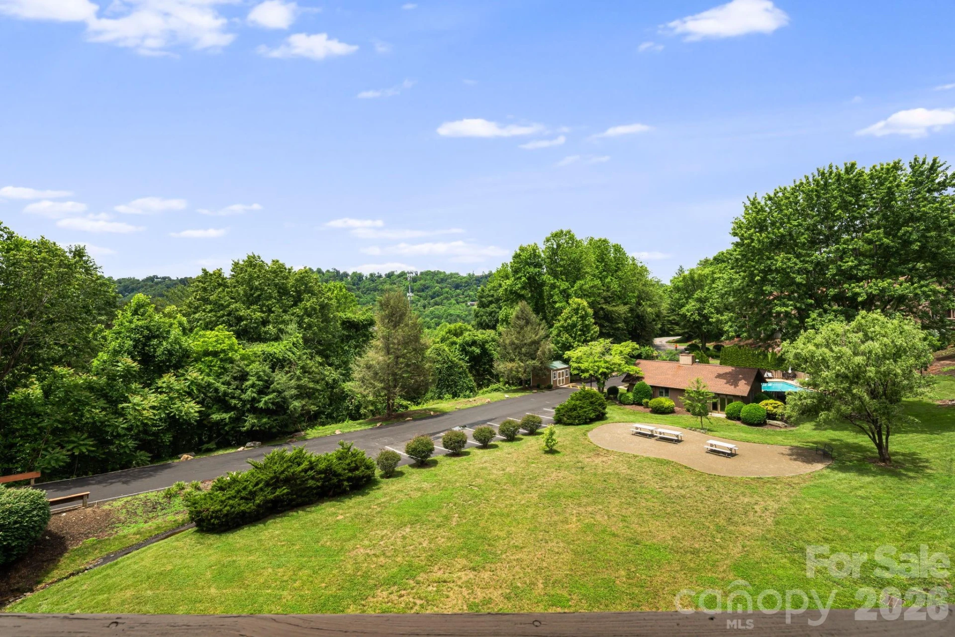 305 Piney Mountain Drive #J2 - Photo 28