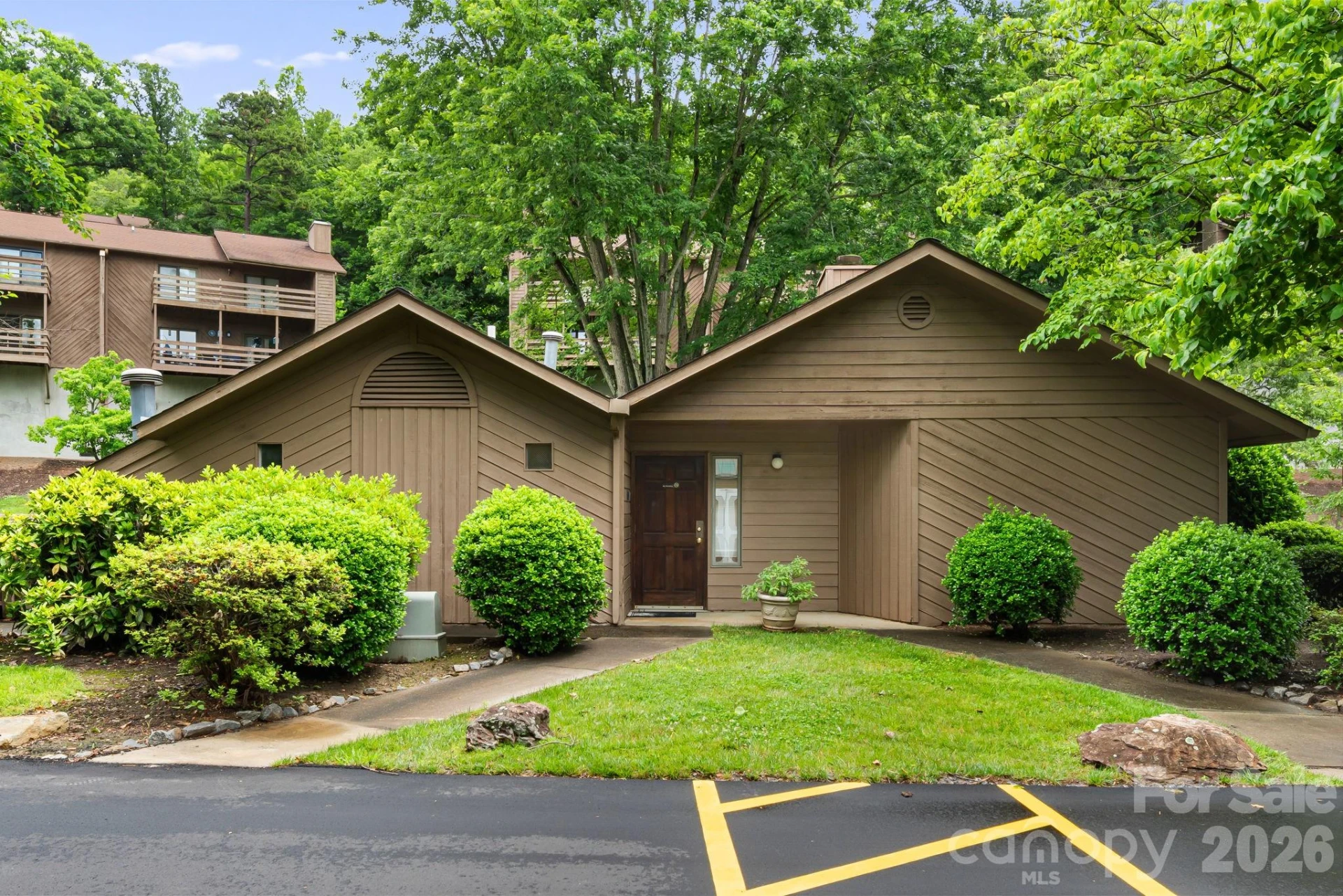 305 Piney Mountain Drive #J2 - Photo 30
