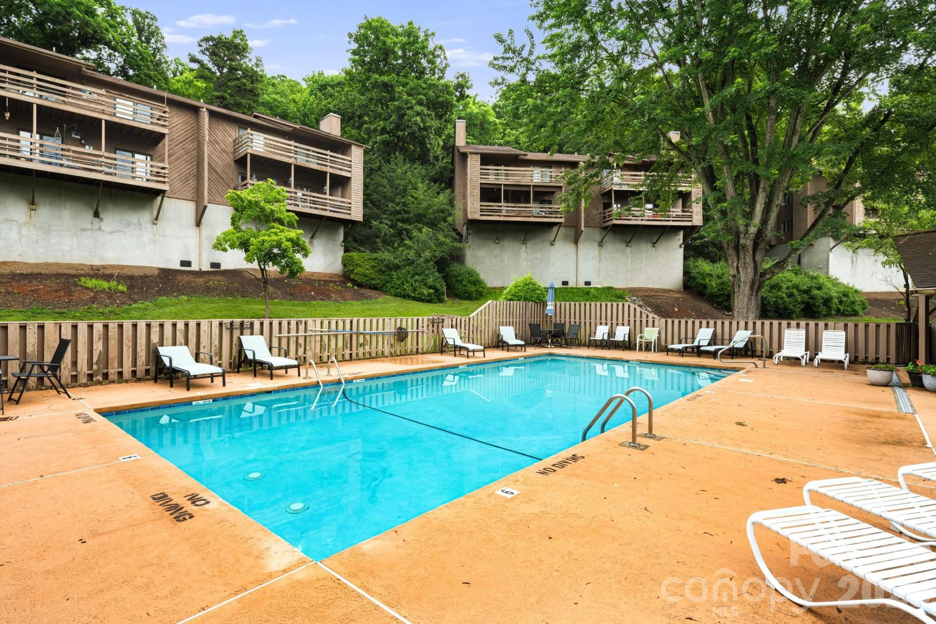 305 Piney Mountain Drive #J2 - Photo 32