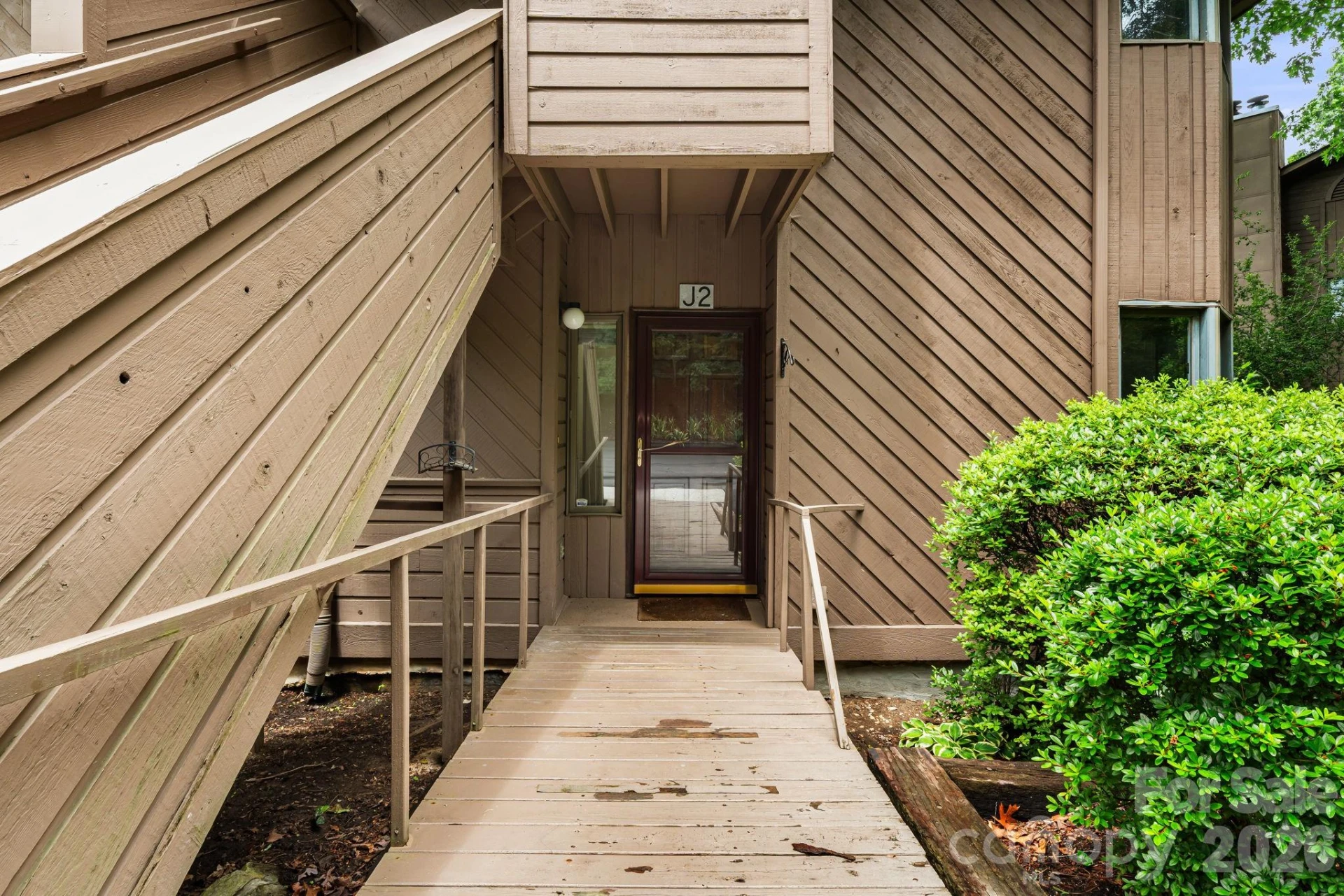 305 Piney Mountain Drive #J2 - Photo 5