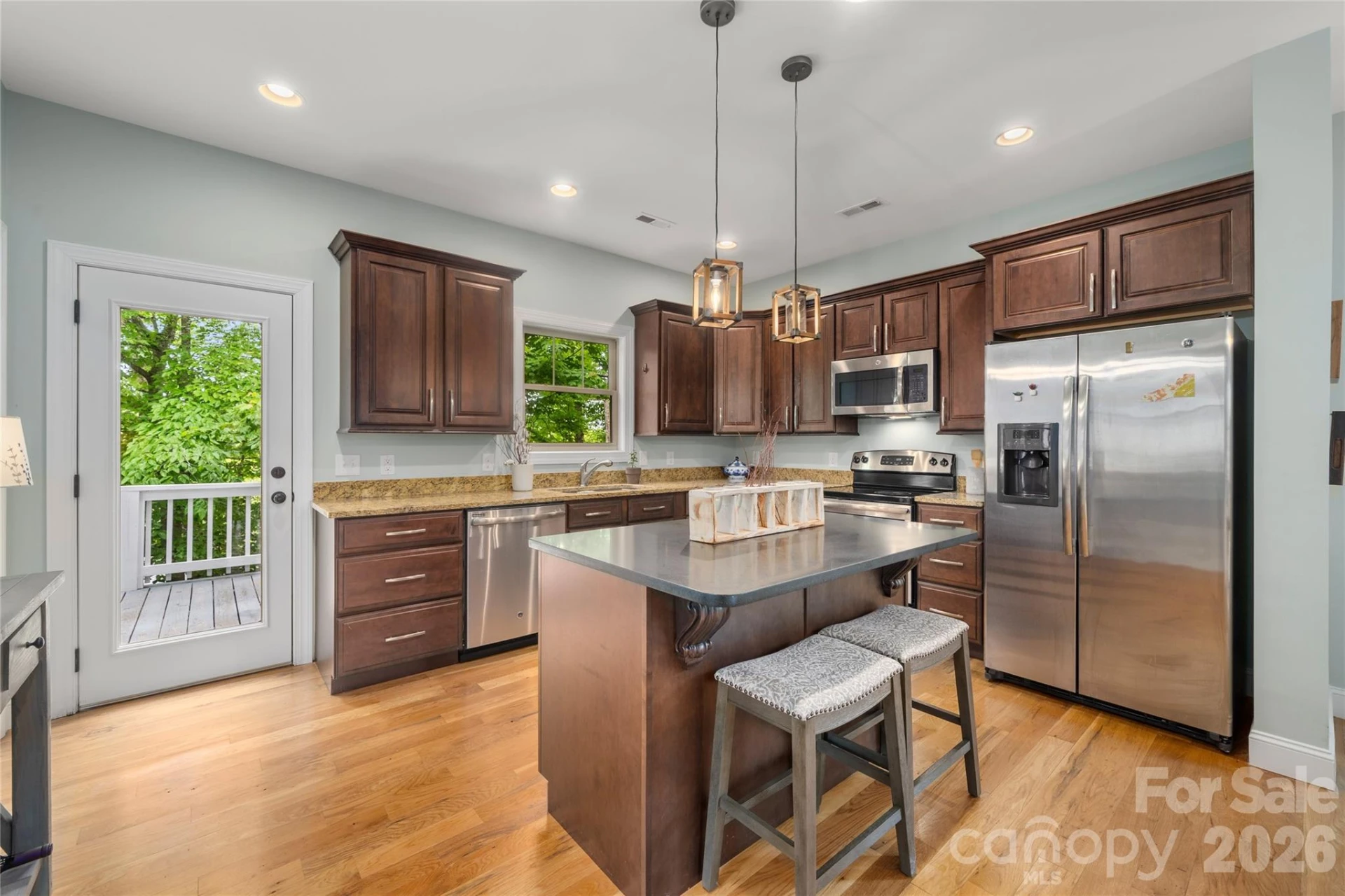 221 Courtland Place - Photo 14