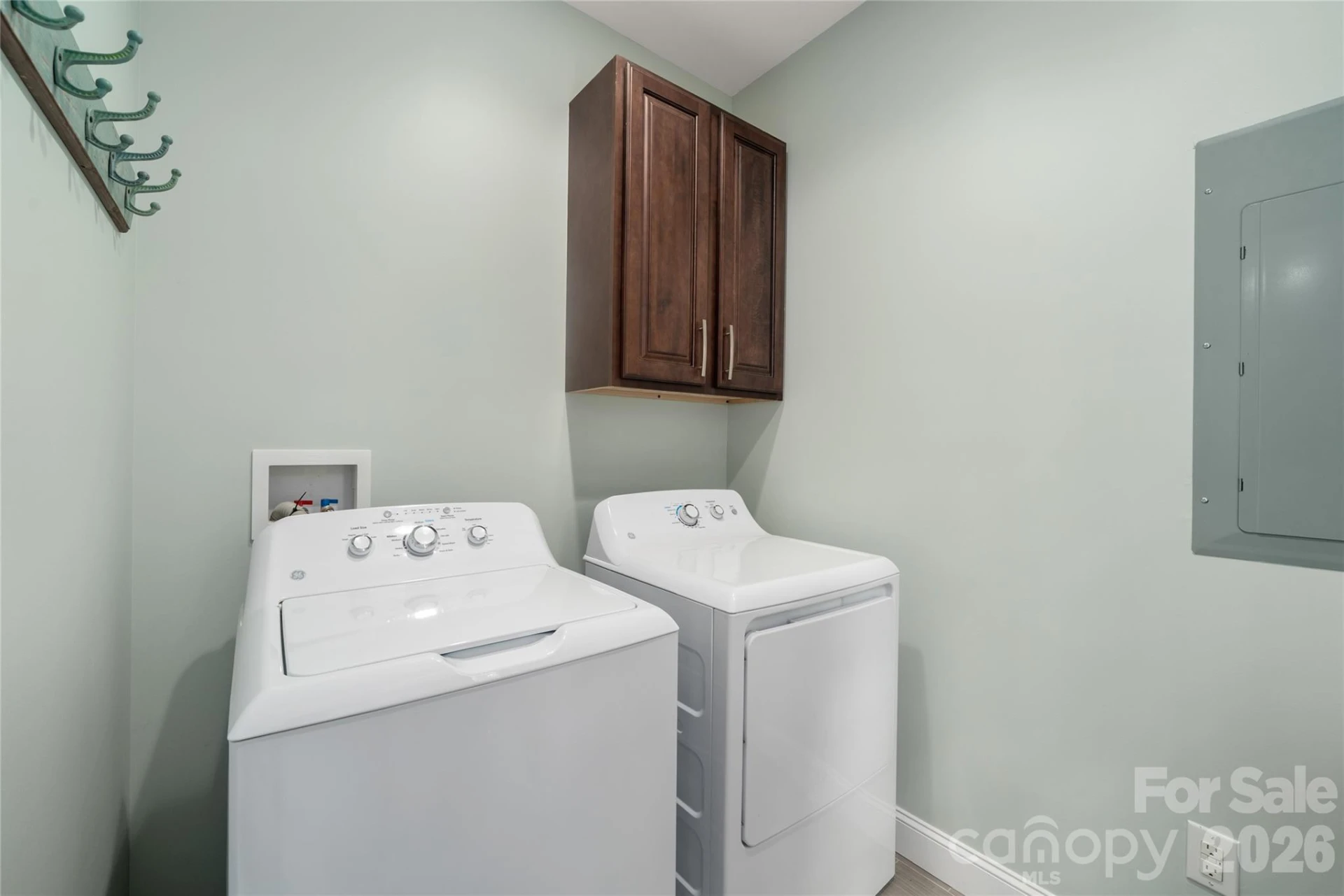 221 Courtland Place - Photo 17
