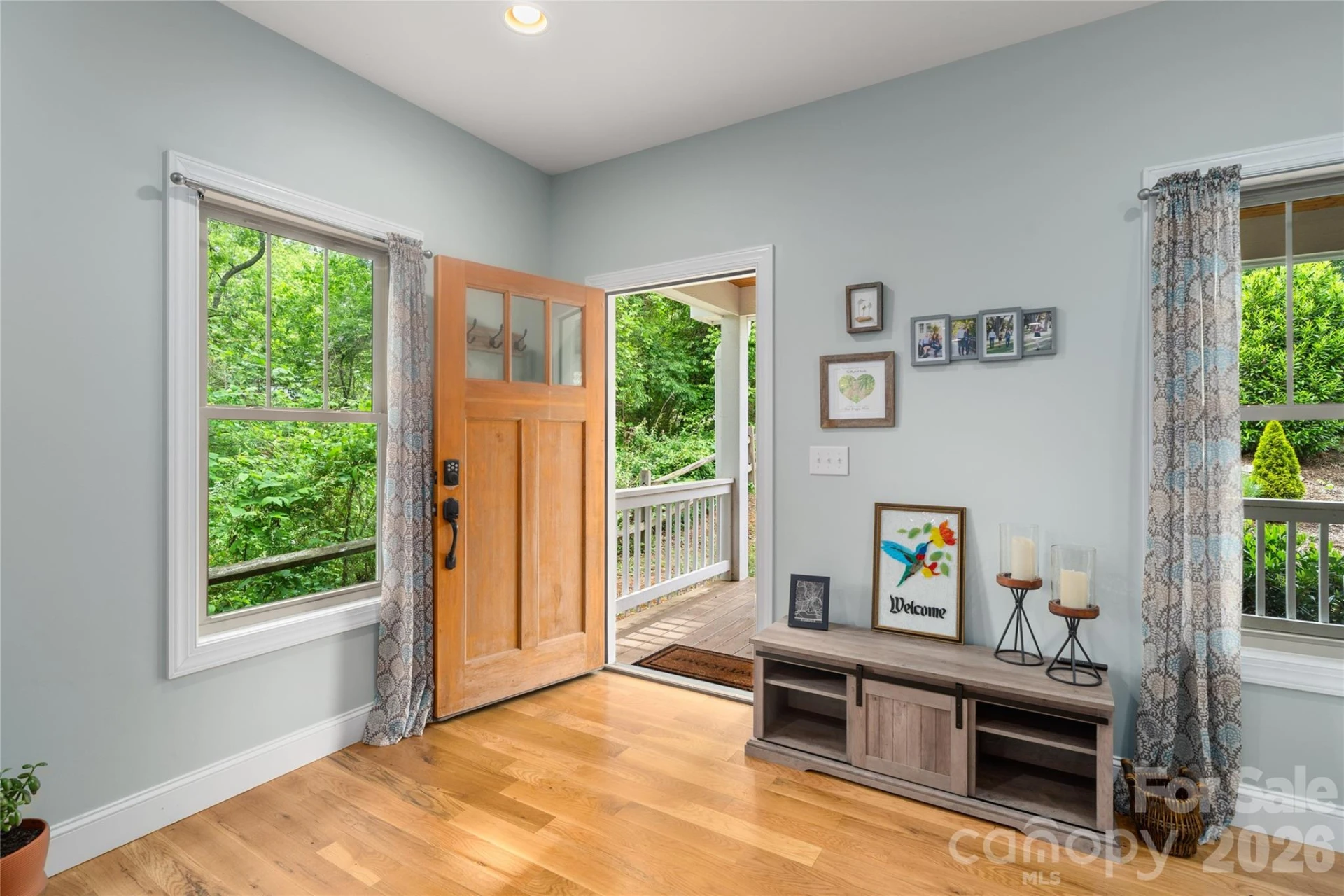 221 Courtland Place - Photo 4