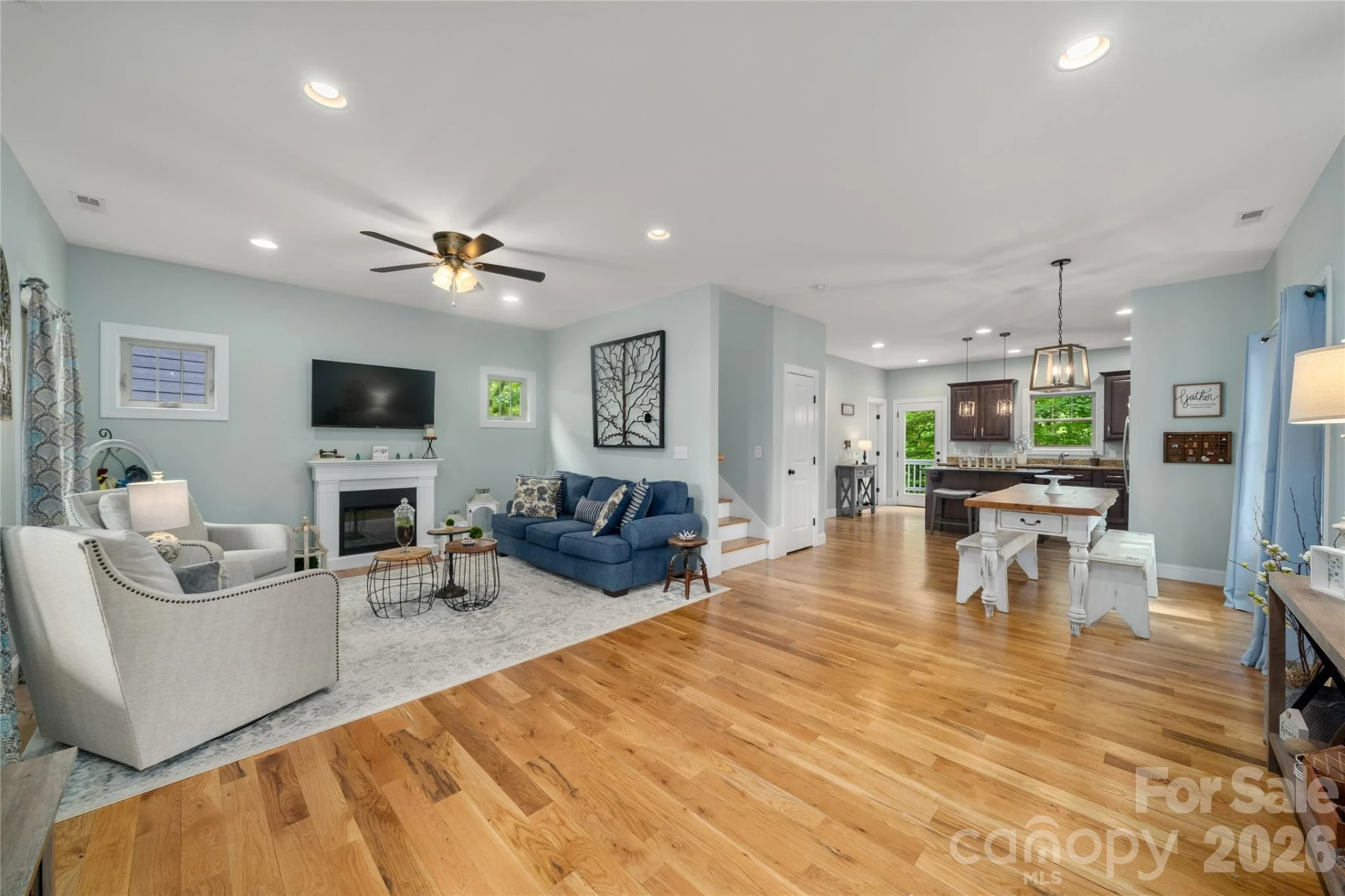 221 Courtland Place - Photo 5