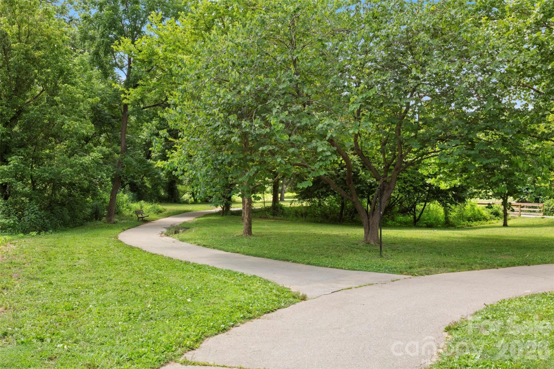 190 Joyner Avenue - Photo 9