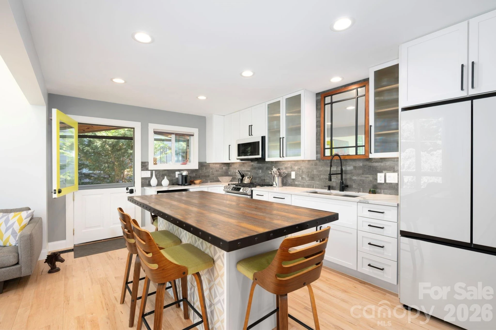 21 & 19 Crescent Street - Photo 14