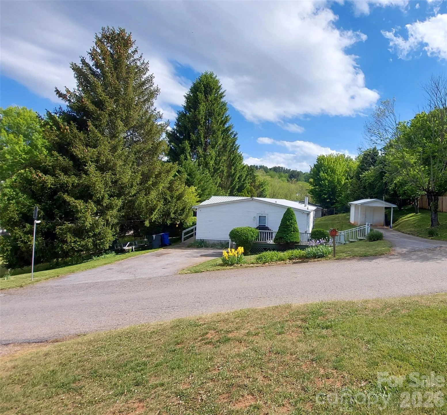 46 Larkspur Lane
