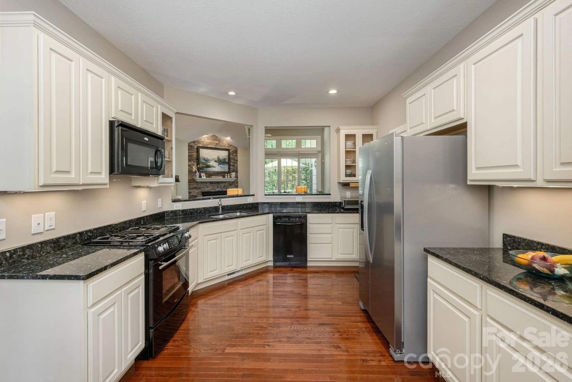113 CHANCERY Court - Photo 16