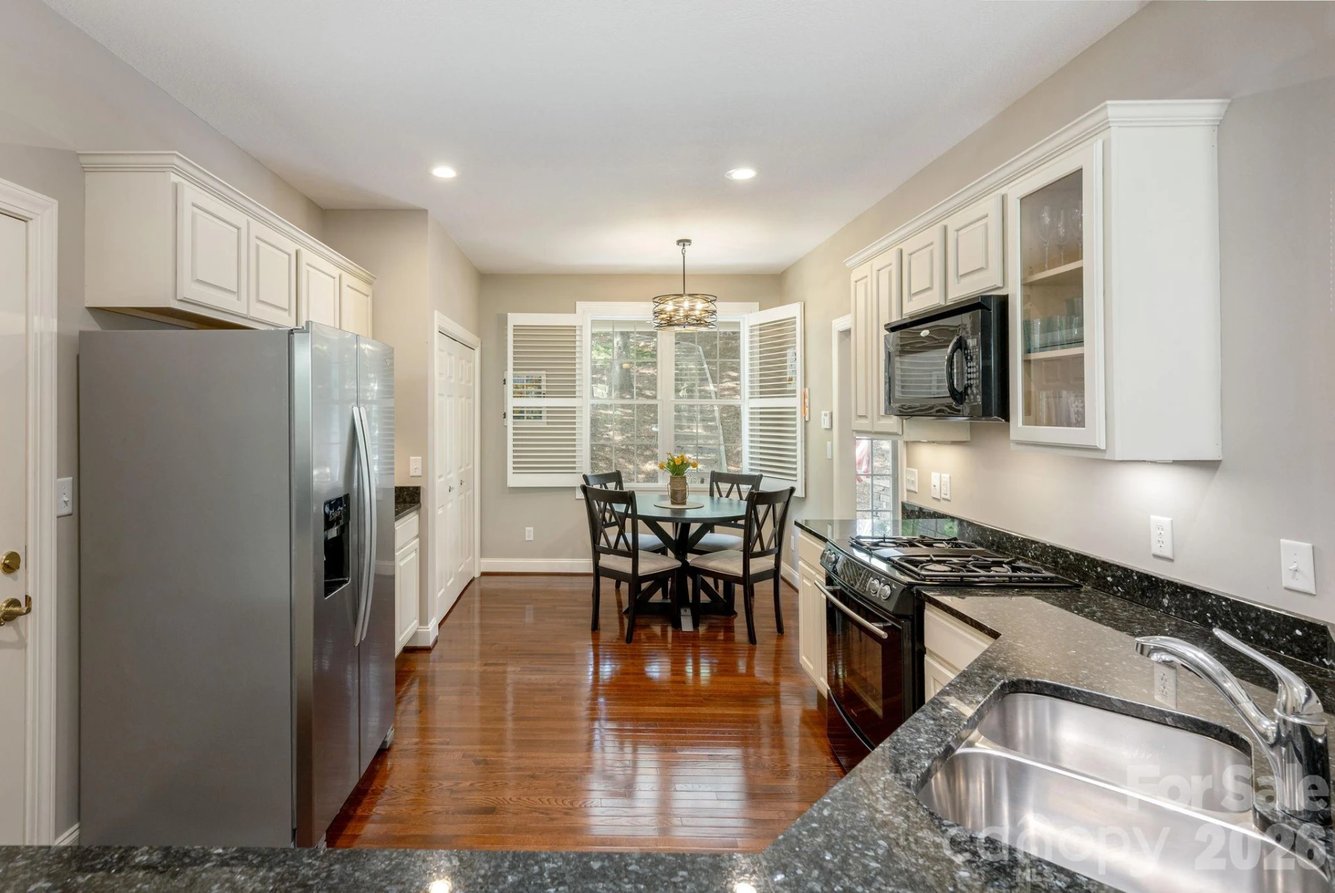 113 CHANCERY Court - Photo 19