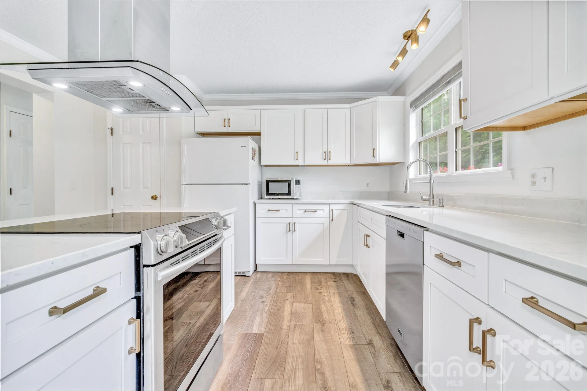 31 Trent Drive #48 - Photo 17