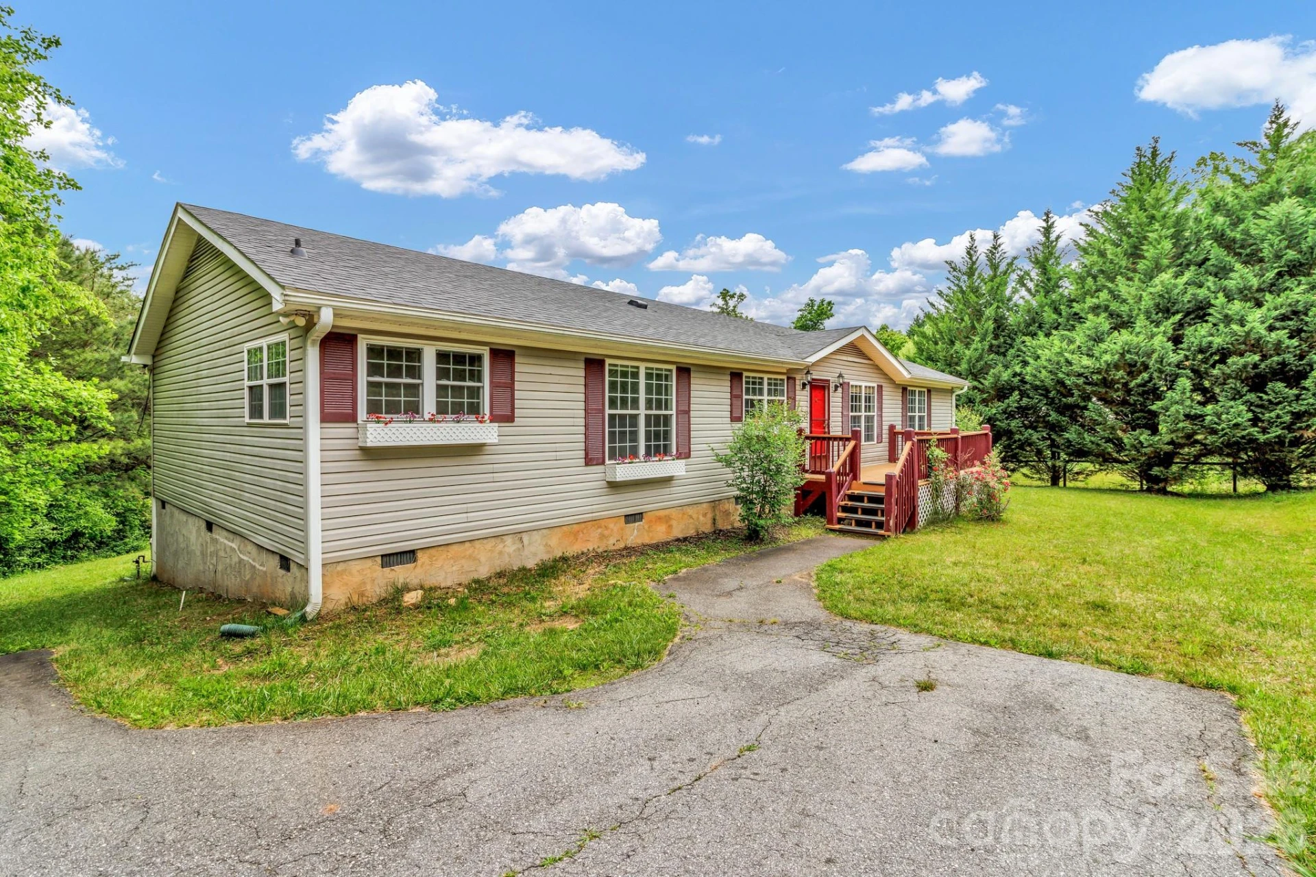31 Trent Drive #48 - Photo 4
