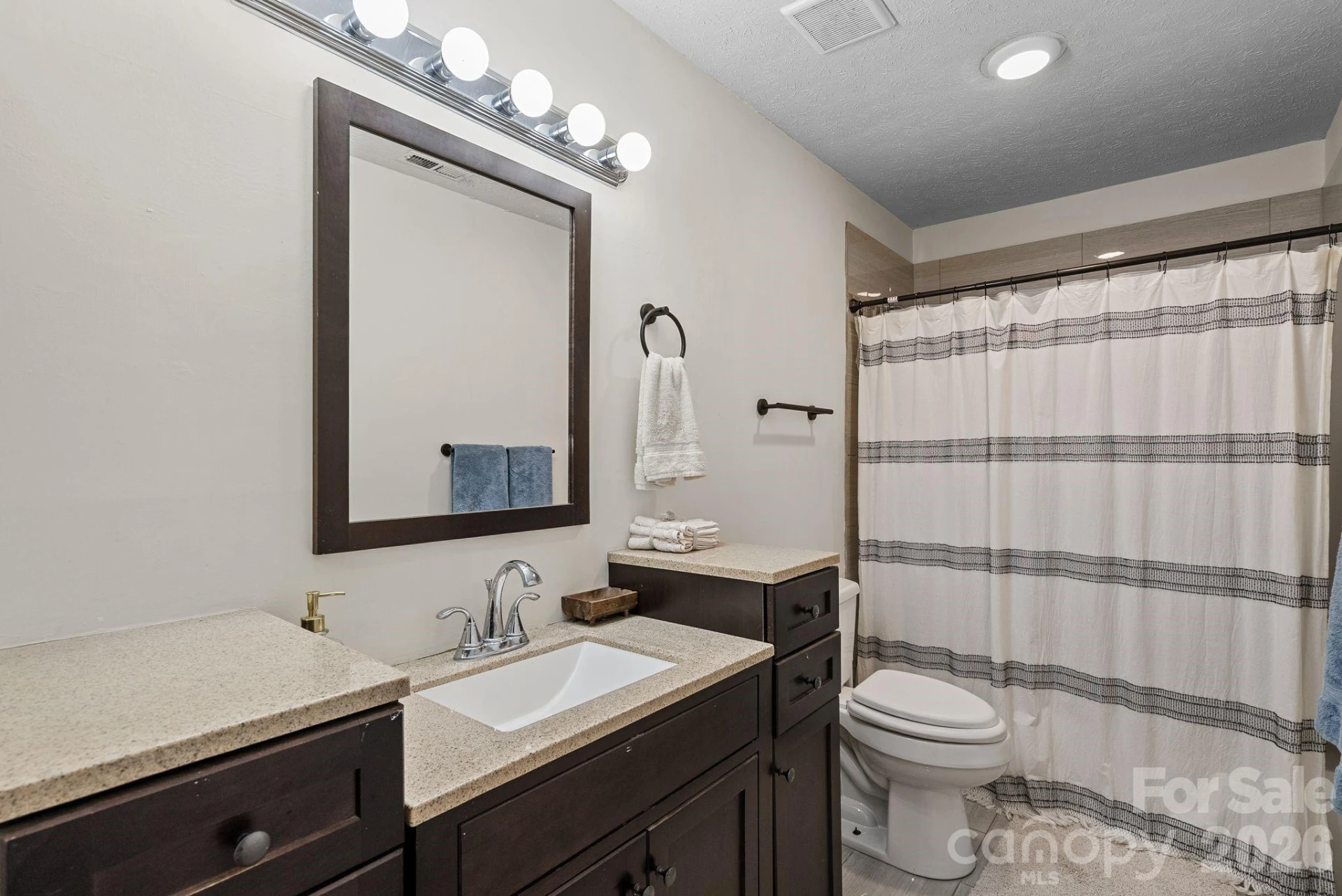 4 Beechwood Lakes Drive - Photo 34