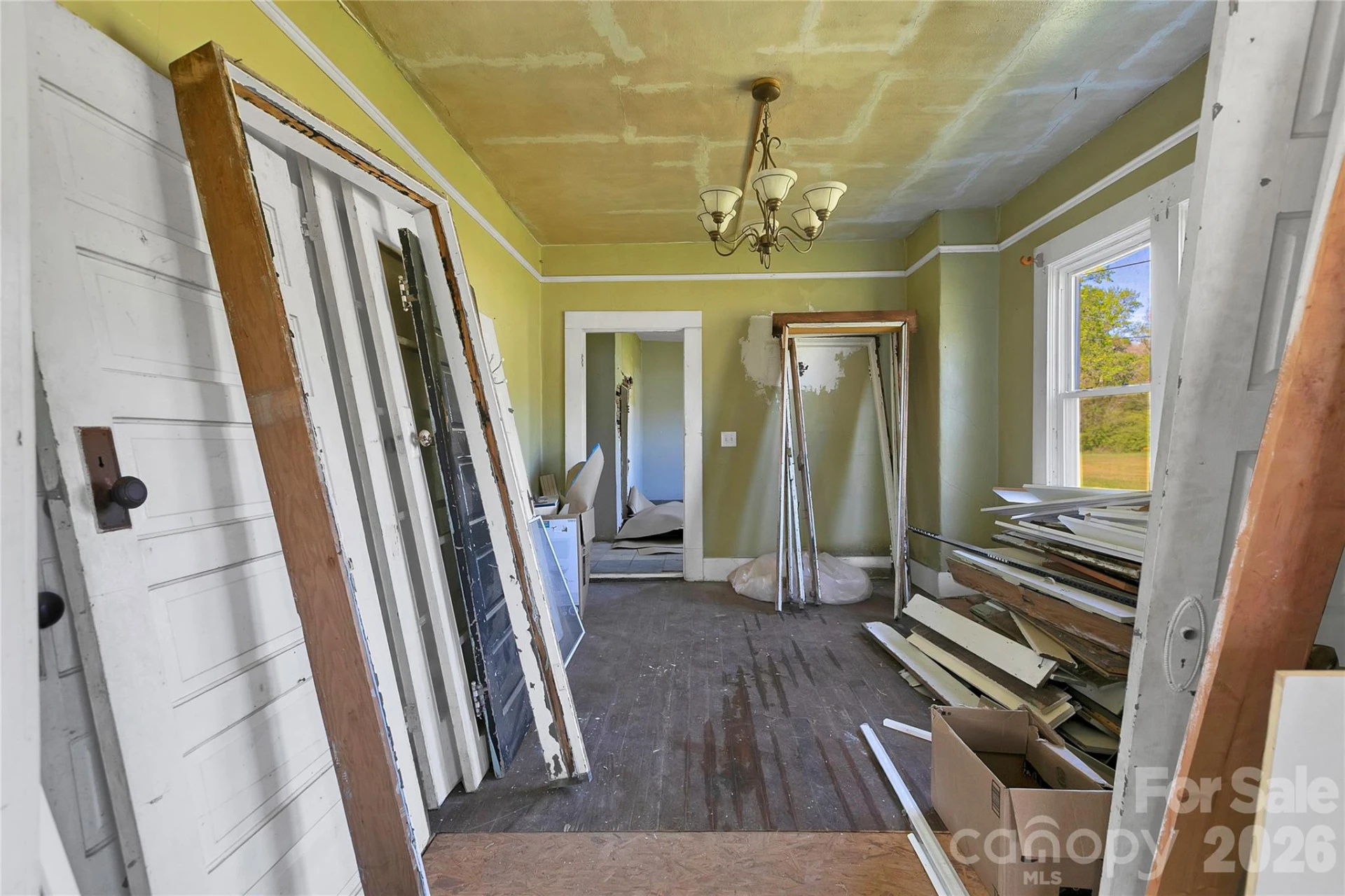 204 Main Street - Photo 3