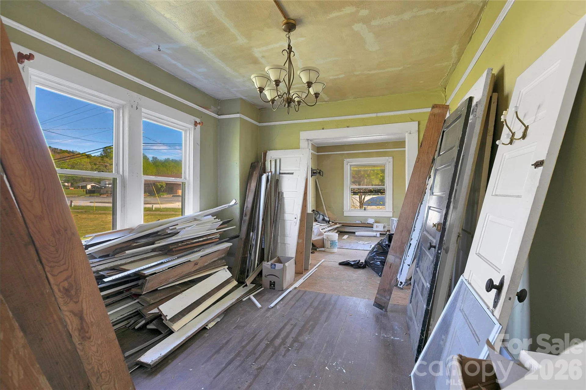 204 Main Street - Photo 4