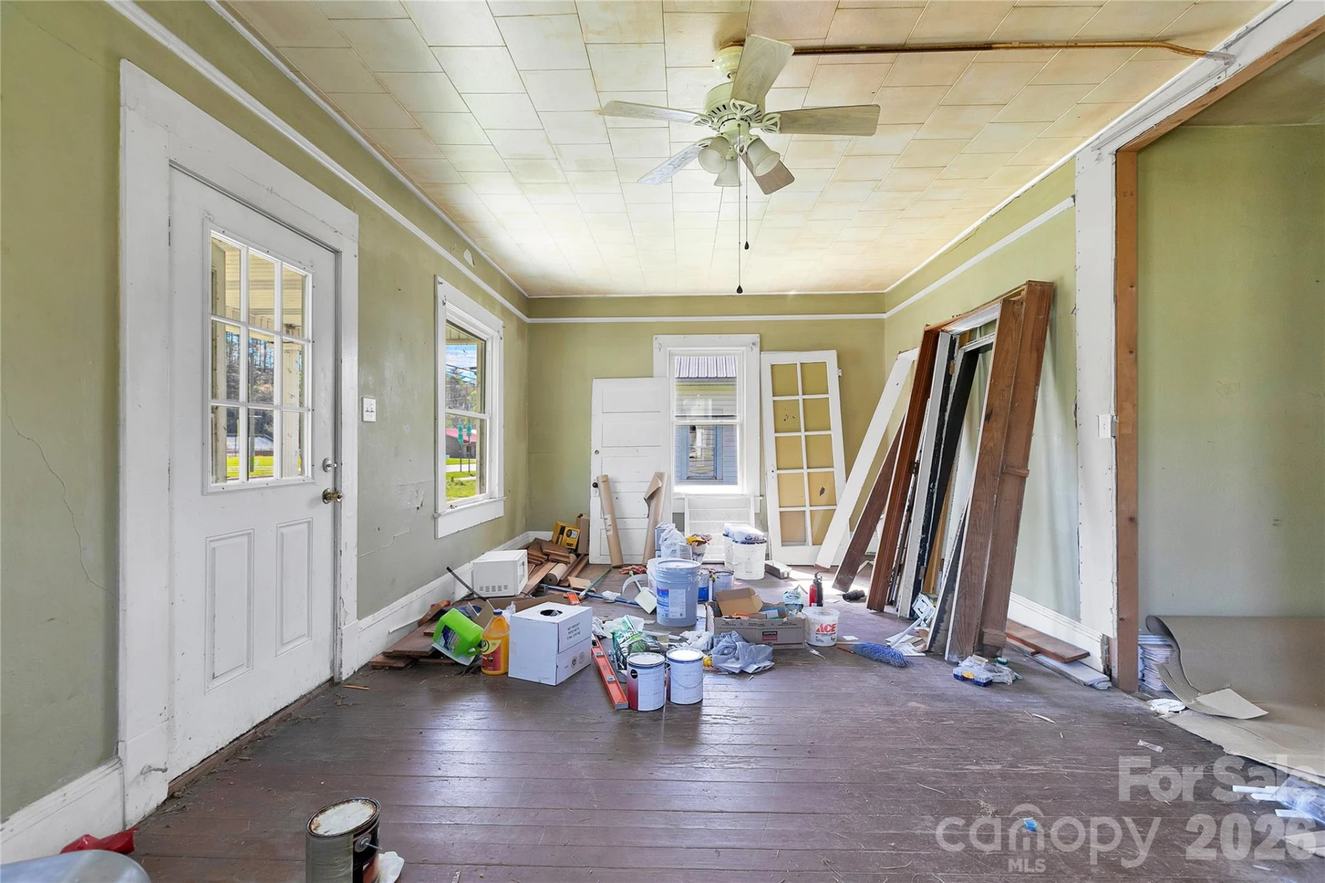 204 Main Street - Photo 5