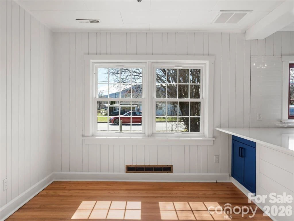 228 Main Street - Photo 13