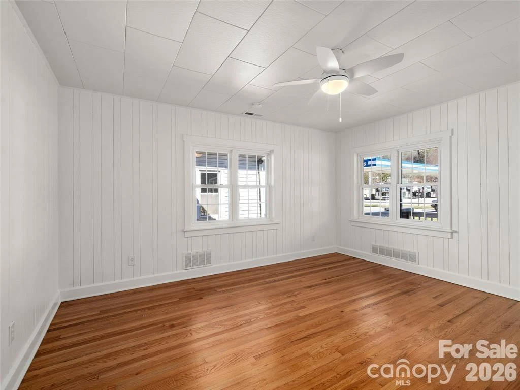 228 Main Street - Photo 6