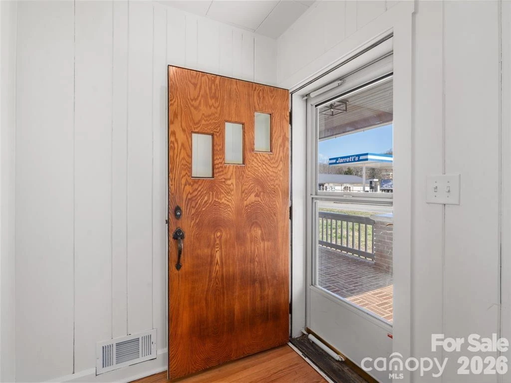 228 Main Street - Photo 10