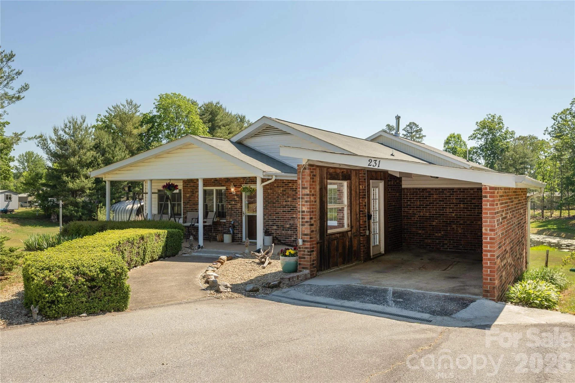 231 Allen Road - Photo 3