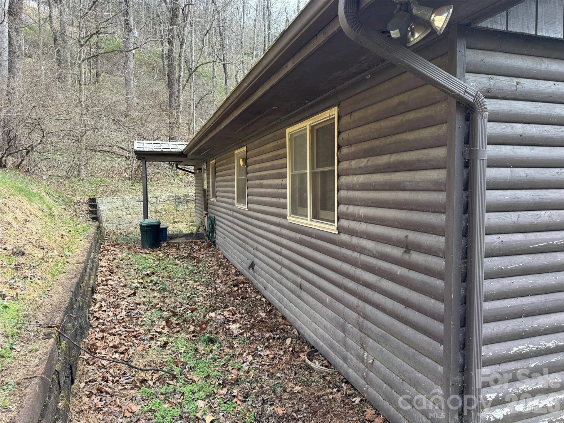 814 Mountain View Drive - Photo 6