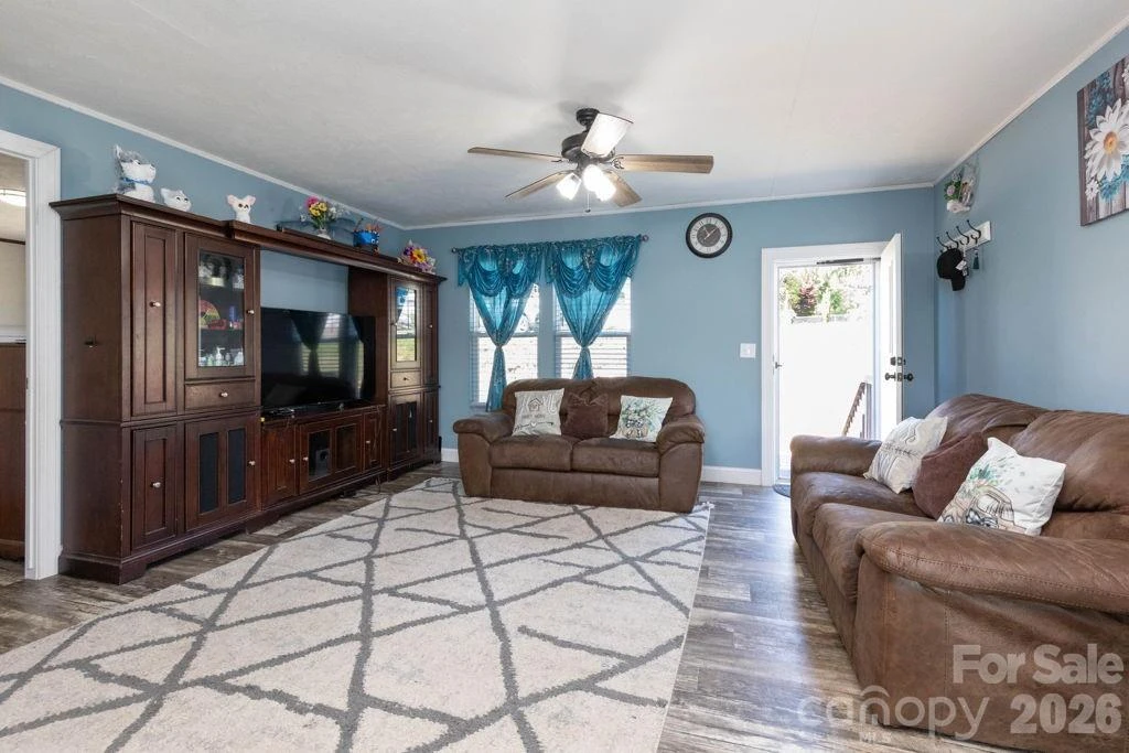 84 Hazelwood Road - Photo 11