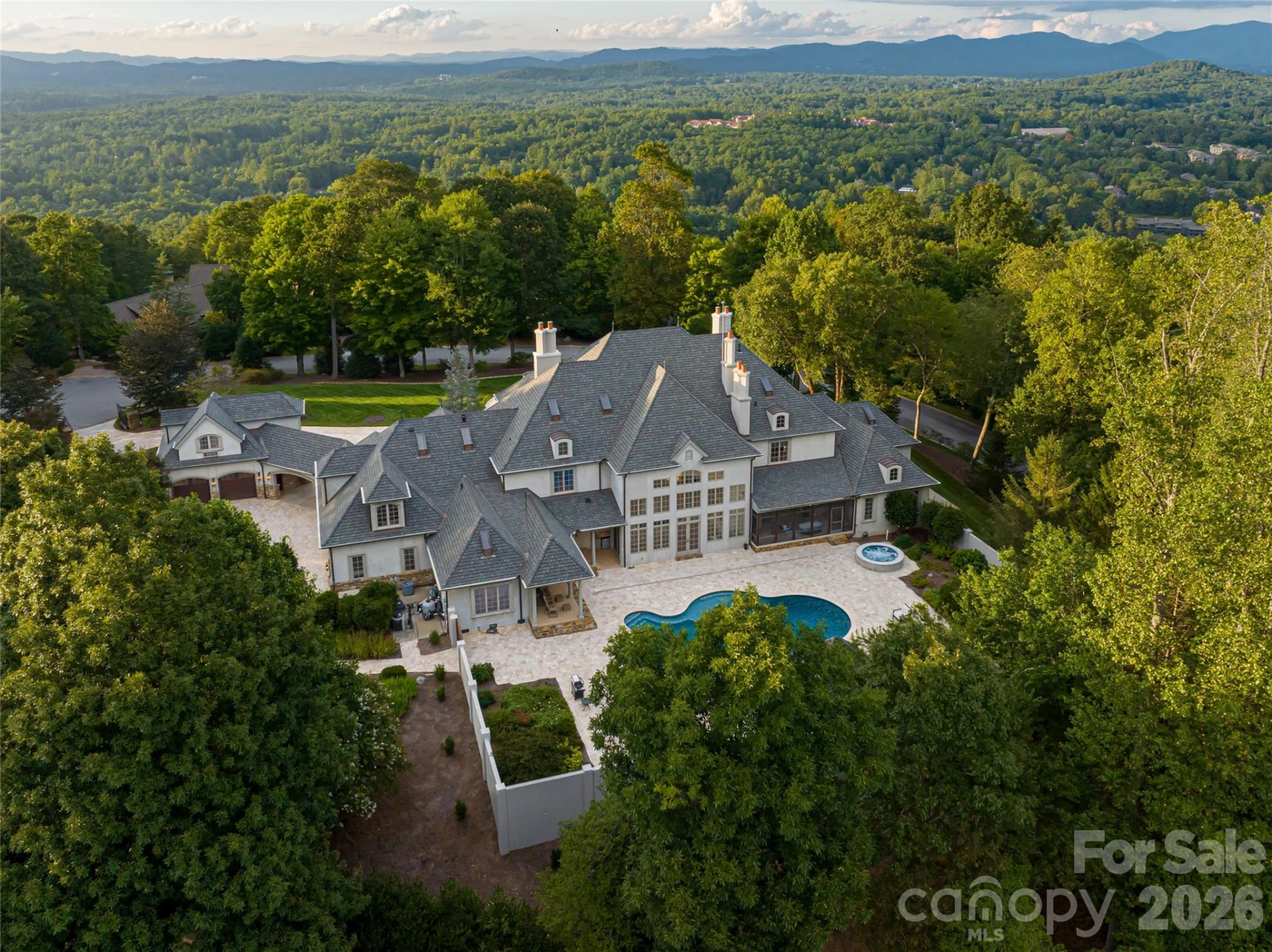 316 S Braeside Court - Photo 3