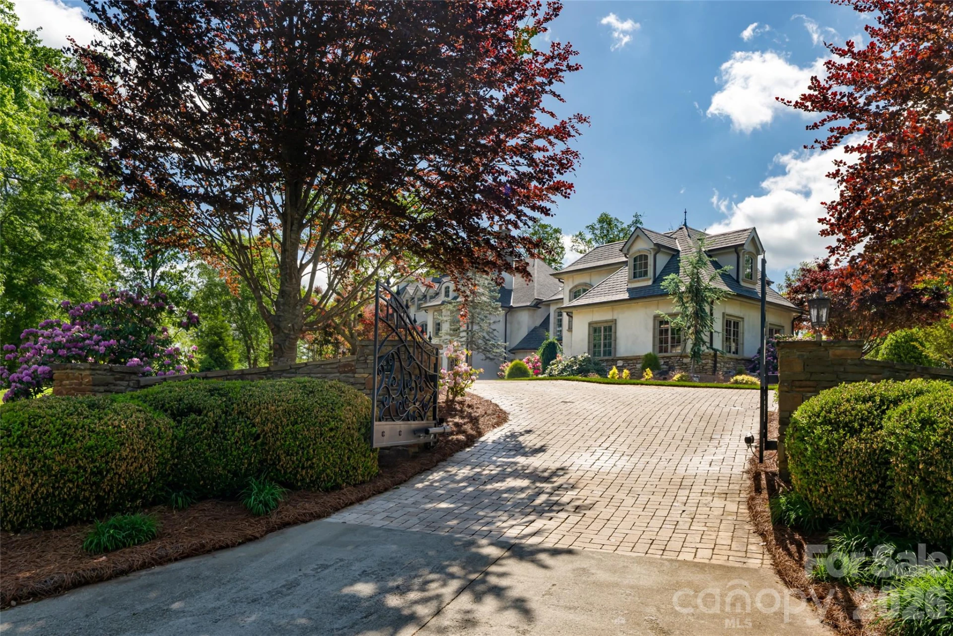 316 S Braeside Court - Photo 42