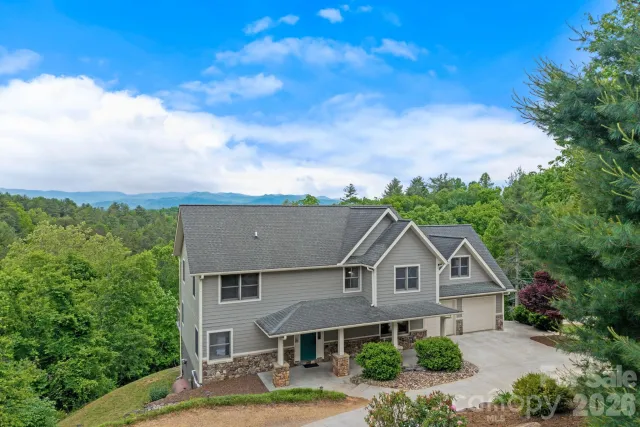 77 Paradise Ridge