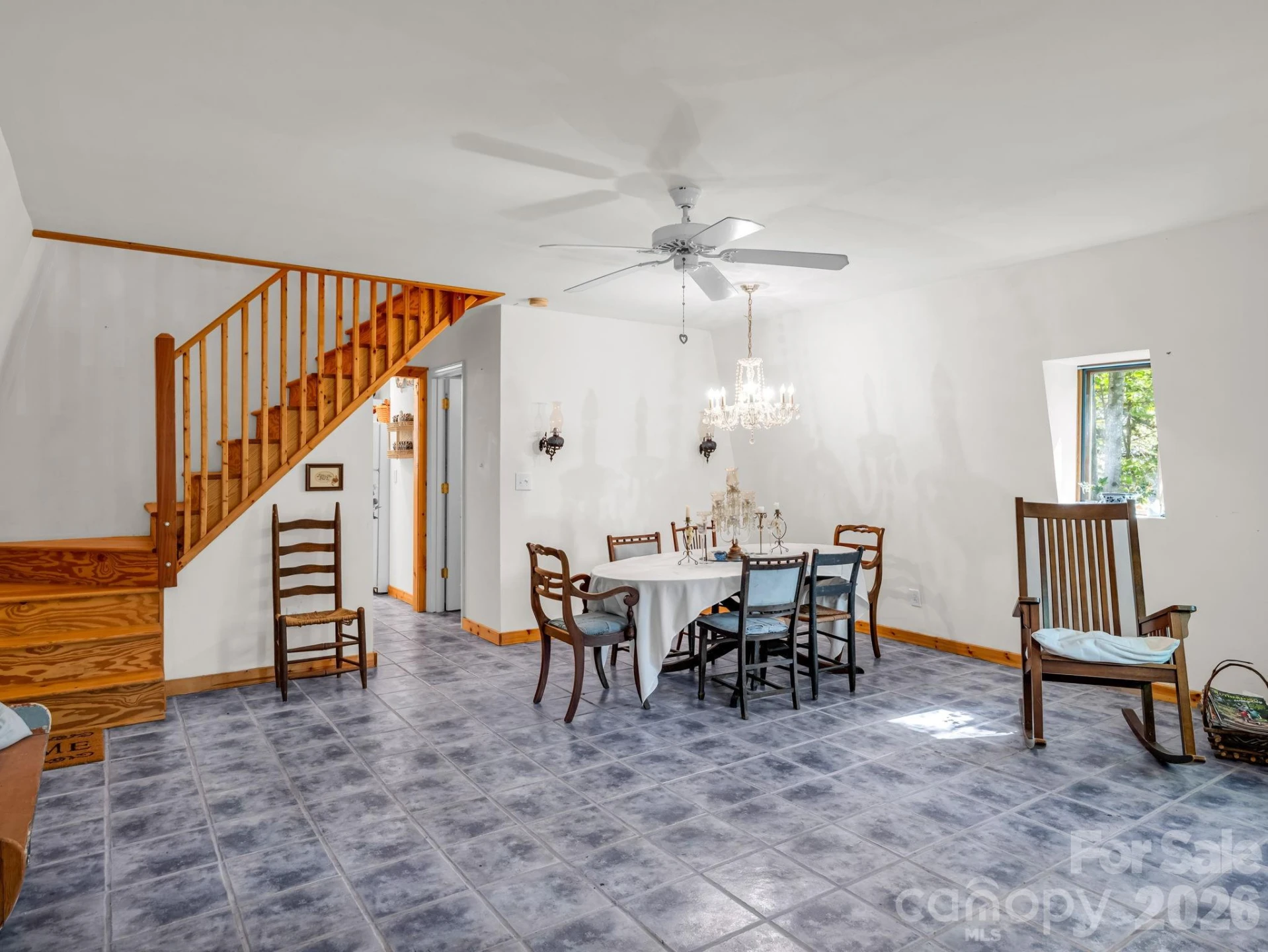 740 Justice Drive - Photo 11