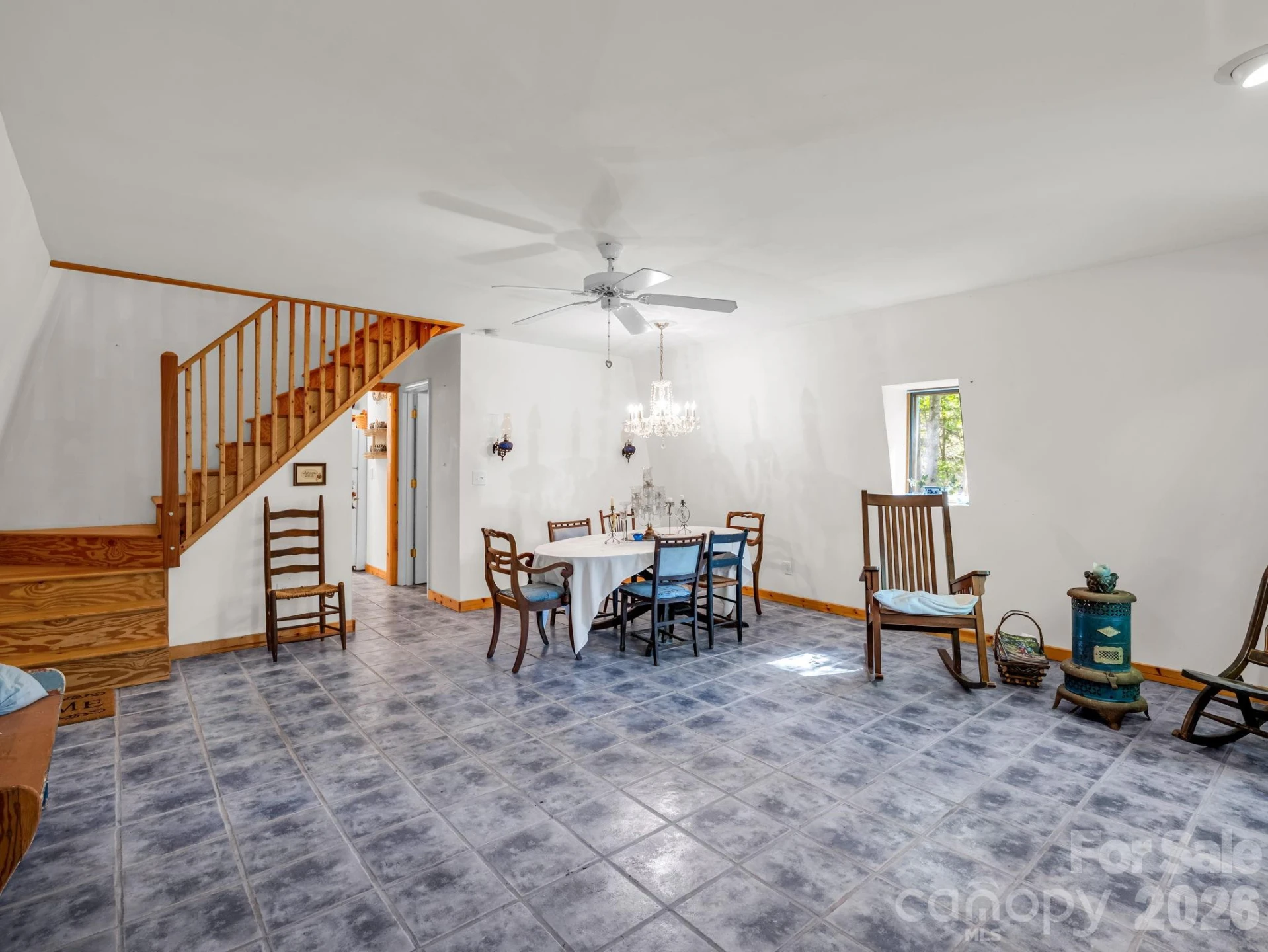 740 Justice Drive - Photo 12