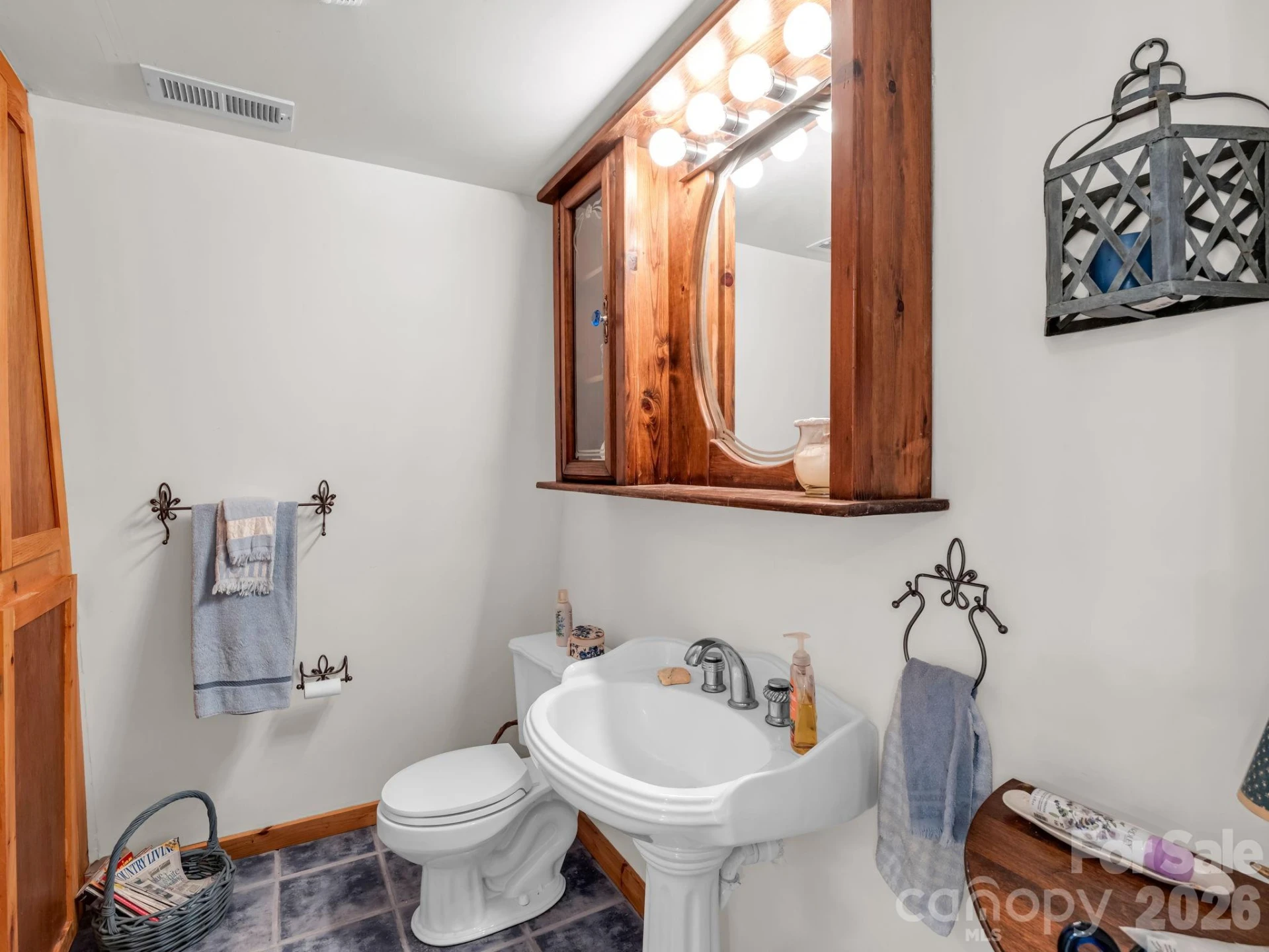 740 Justice Drive - Photo 17