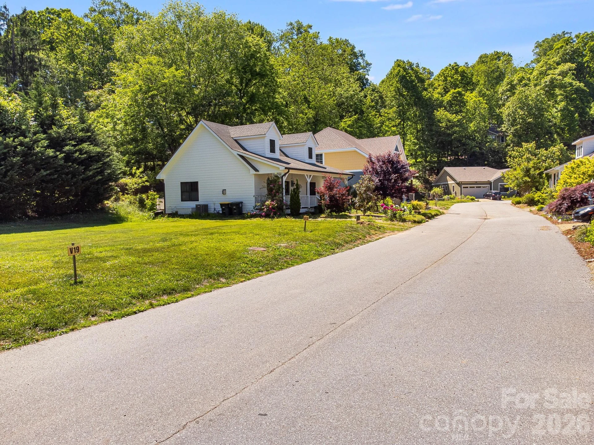 99999 Verde Drive - Photo 2