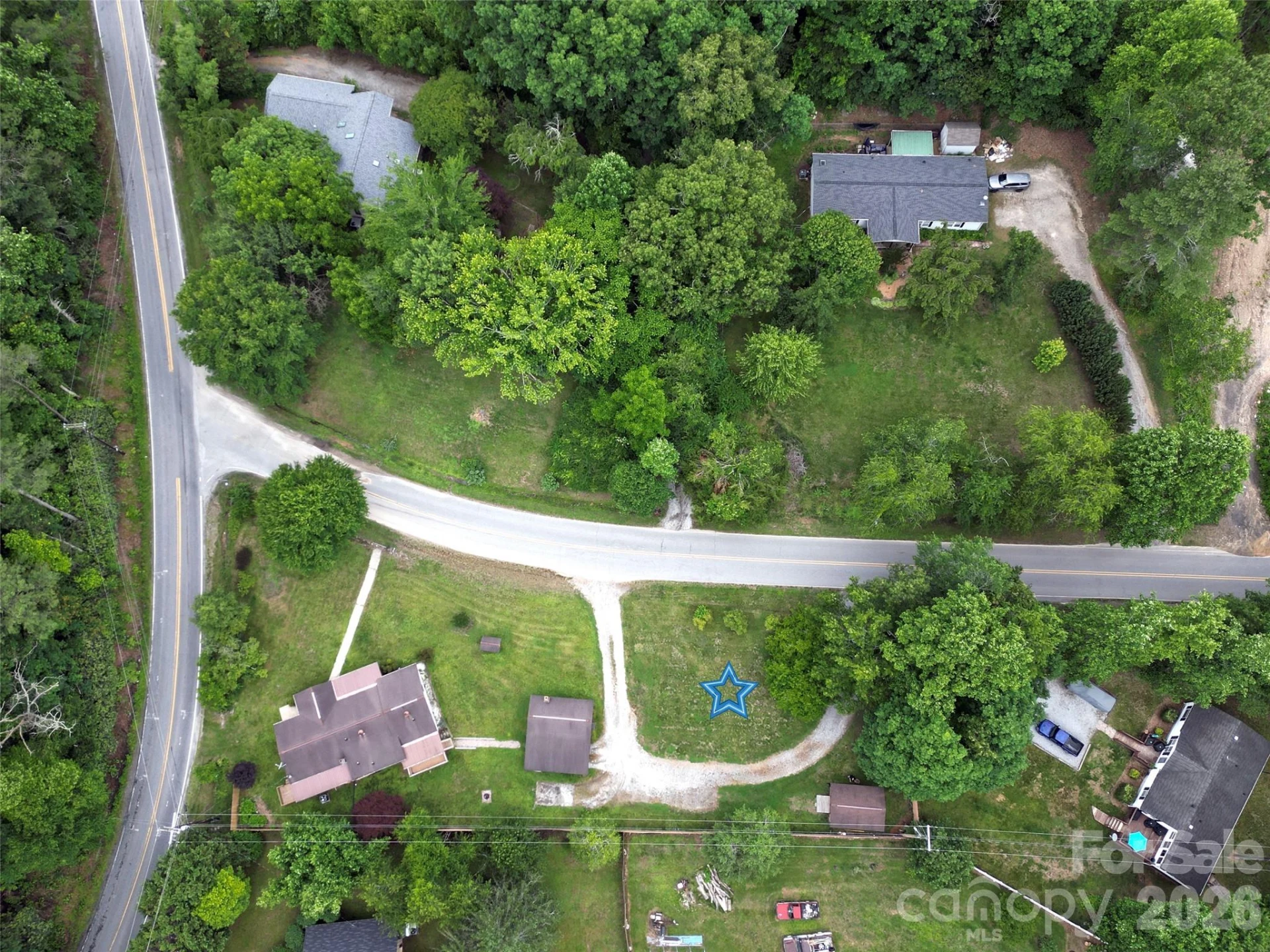 22 Mcminn Road - Photo 2