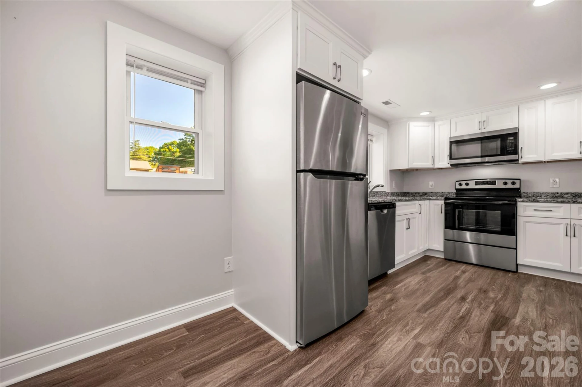 220 Roberson Road - Photo 8